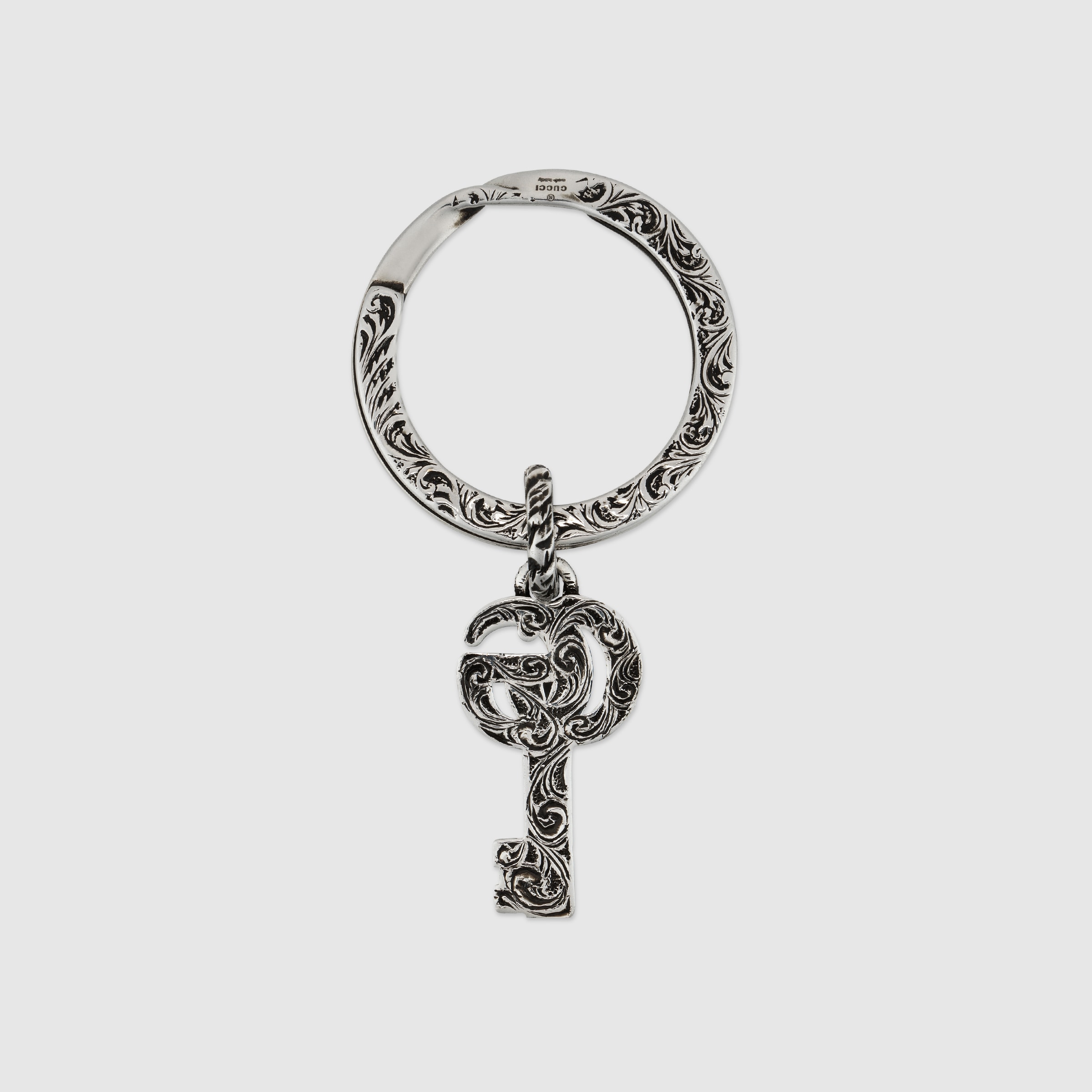 627765_J8400_0701_002_100_0000_Light-Double-G-keychain.jpg