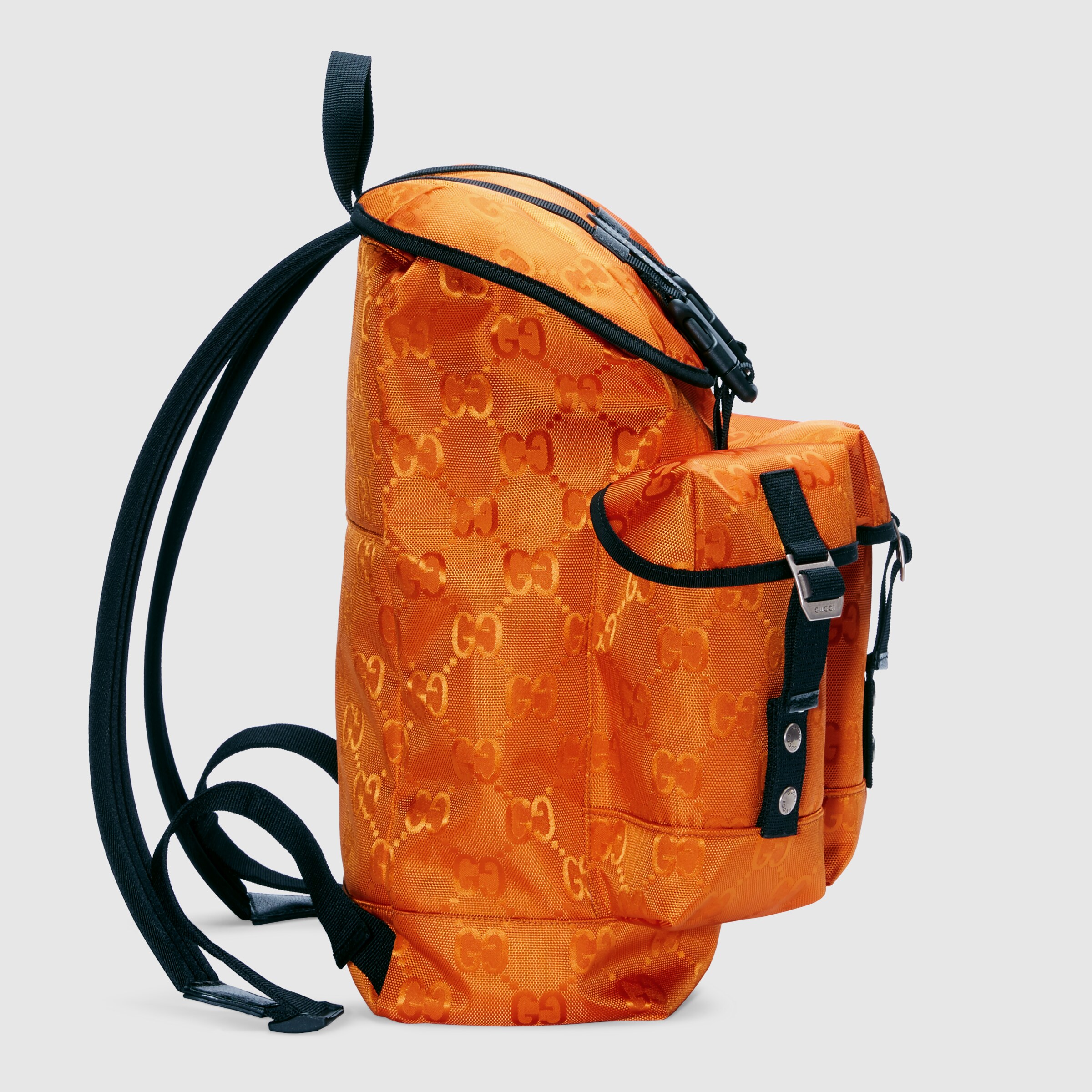 626160_H9HFN_7560_004_100_0000_Light-Gucci-Off-The-Grid-backpack.jpg