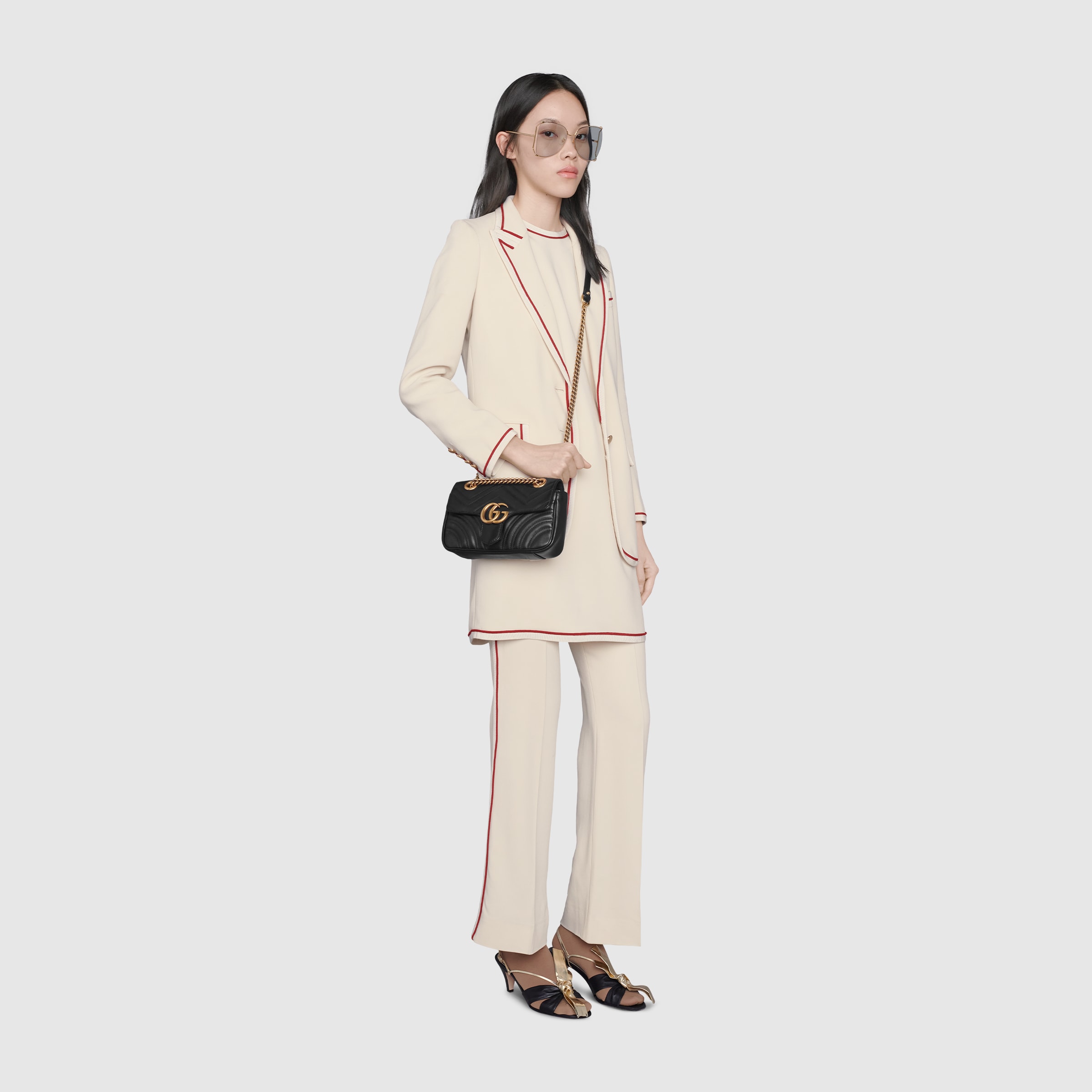 446744_DTDIT_1000_011_100_0000_Light-GG-Marmont-matelass-mini-bag.jpg