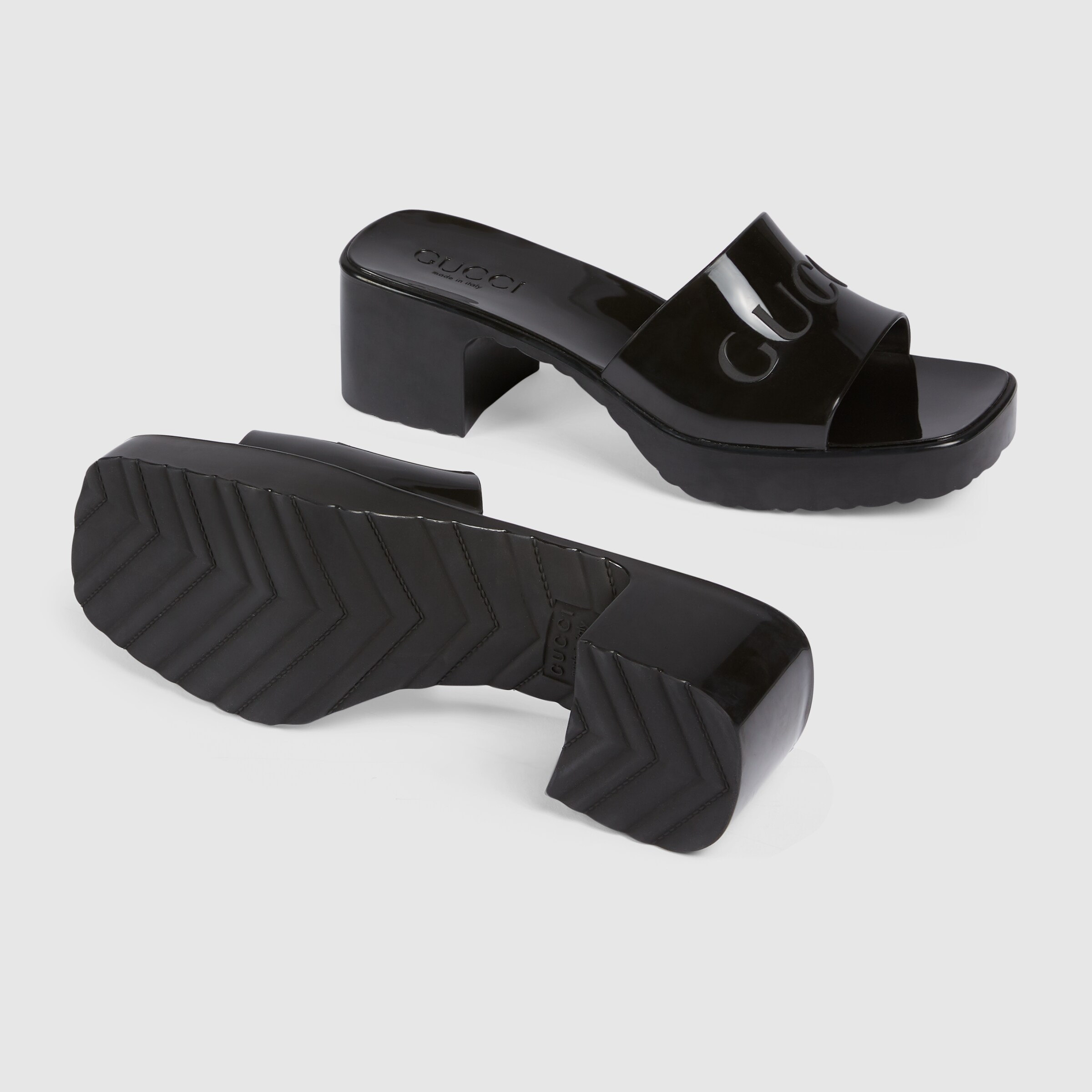 Women's rubber slide sandal in black rubber | GUCCI® US