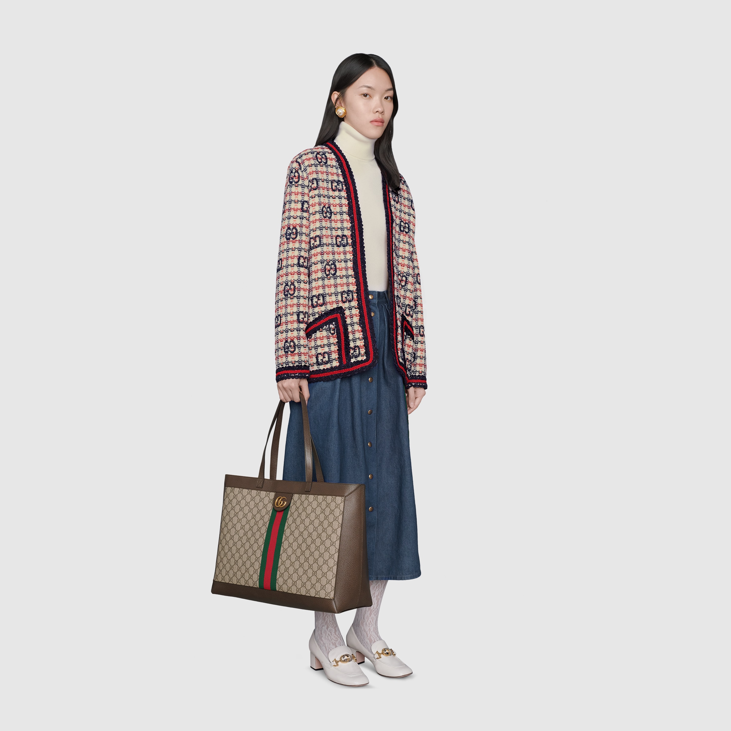 547947_9IK3T_8745_005_100_0000_Light-Ophidia-soft-GG-Supreme-medium-tote.jpg