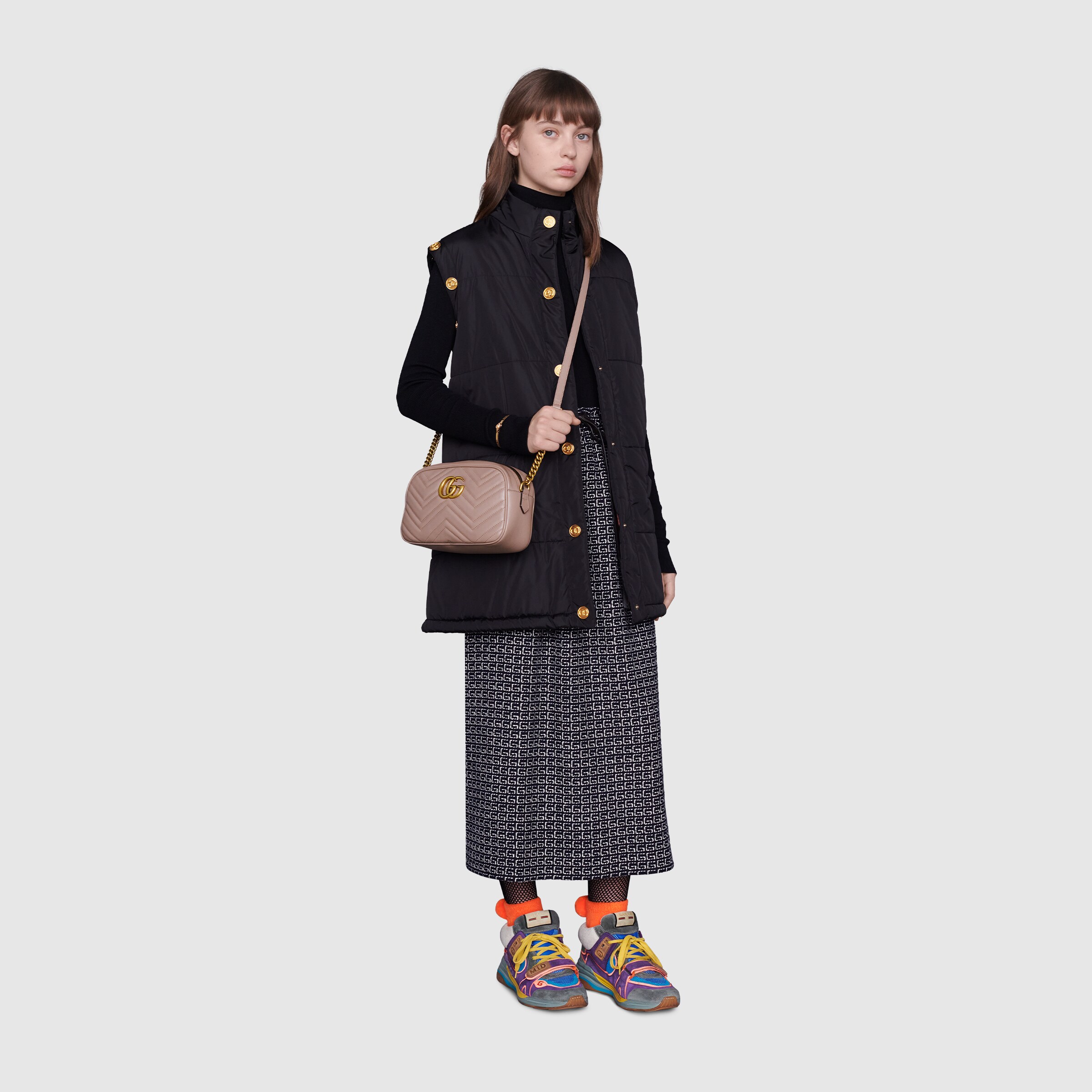 447632_DTD1T_5729_005_100_0000_Light-GG-Marmont-small-matelass-shoulder-bag.jpg