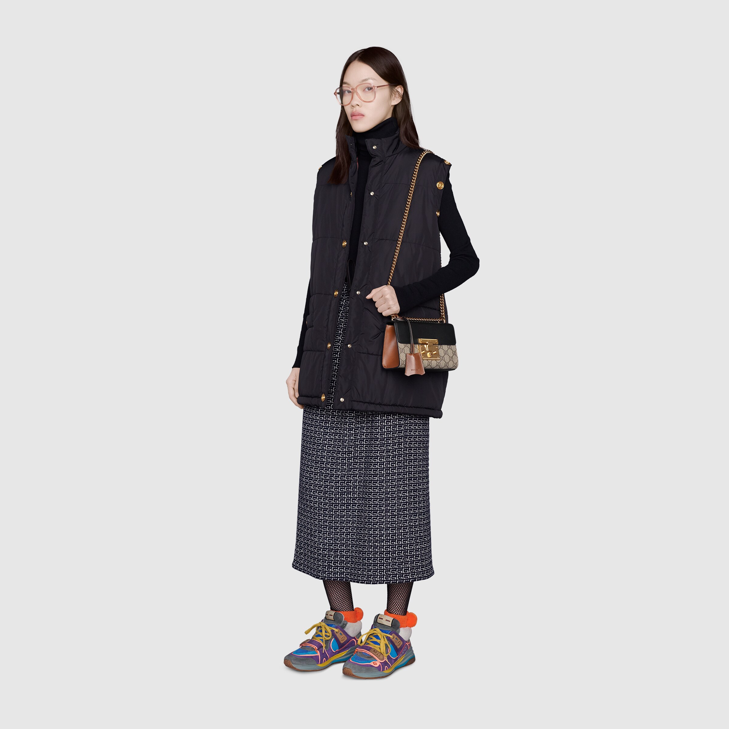 409487_KLQJG_9785_005_100_0000_Light-Padlock-small-GG-shoulder-bag.jpg