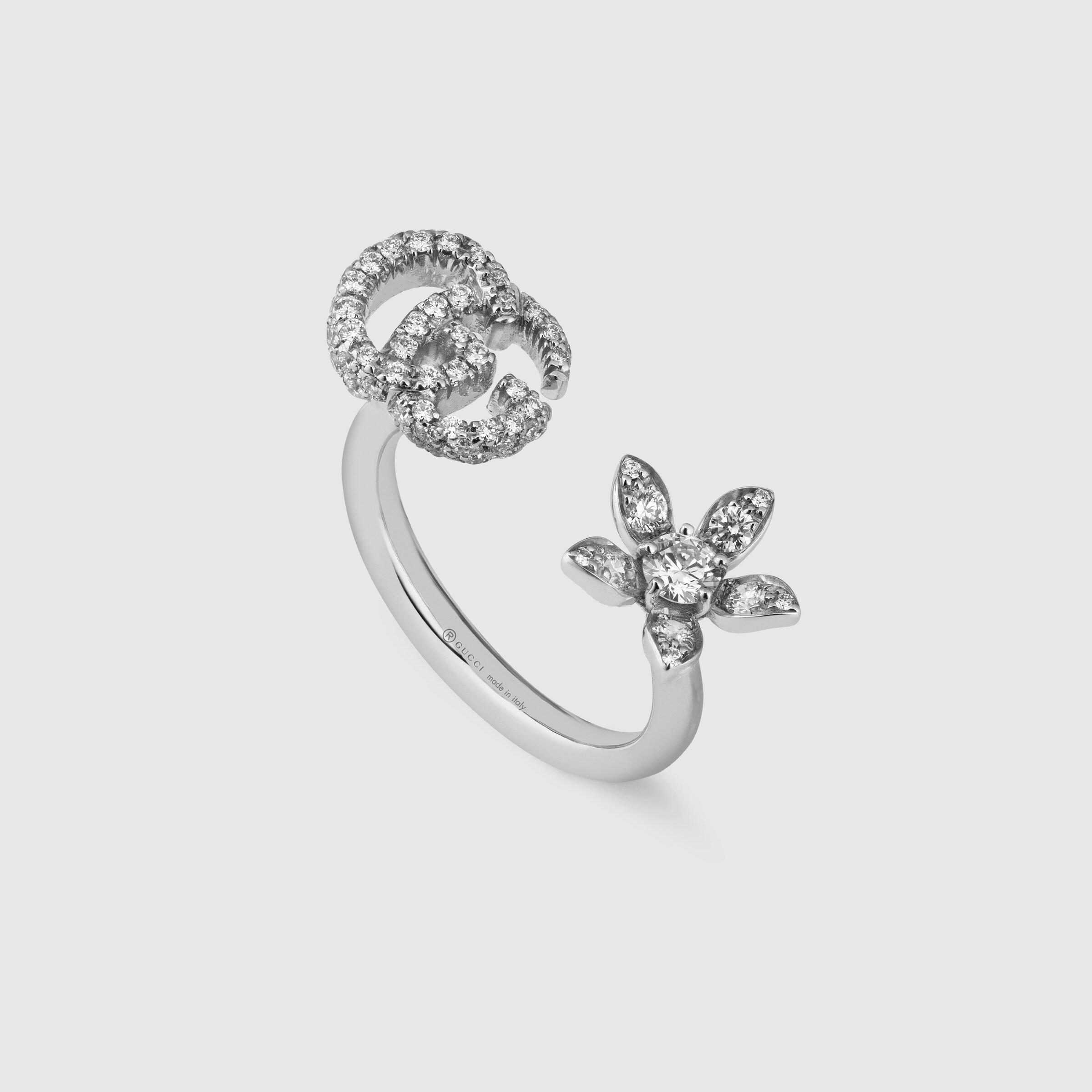 582019_J8568_9066_002_100_0000_Light-Gucci-Flora-18k-ring-with-diamonds.jpg