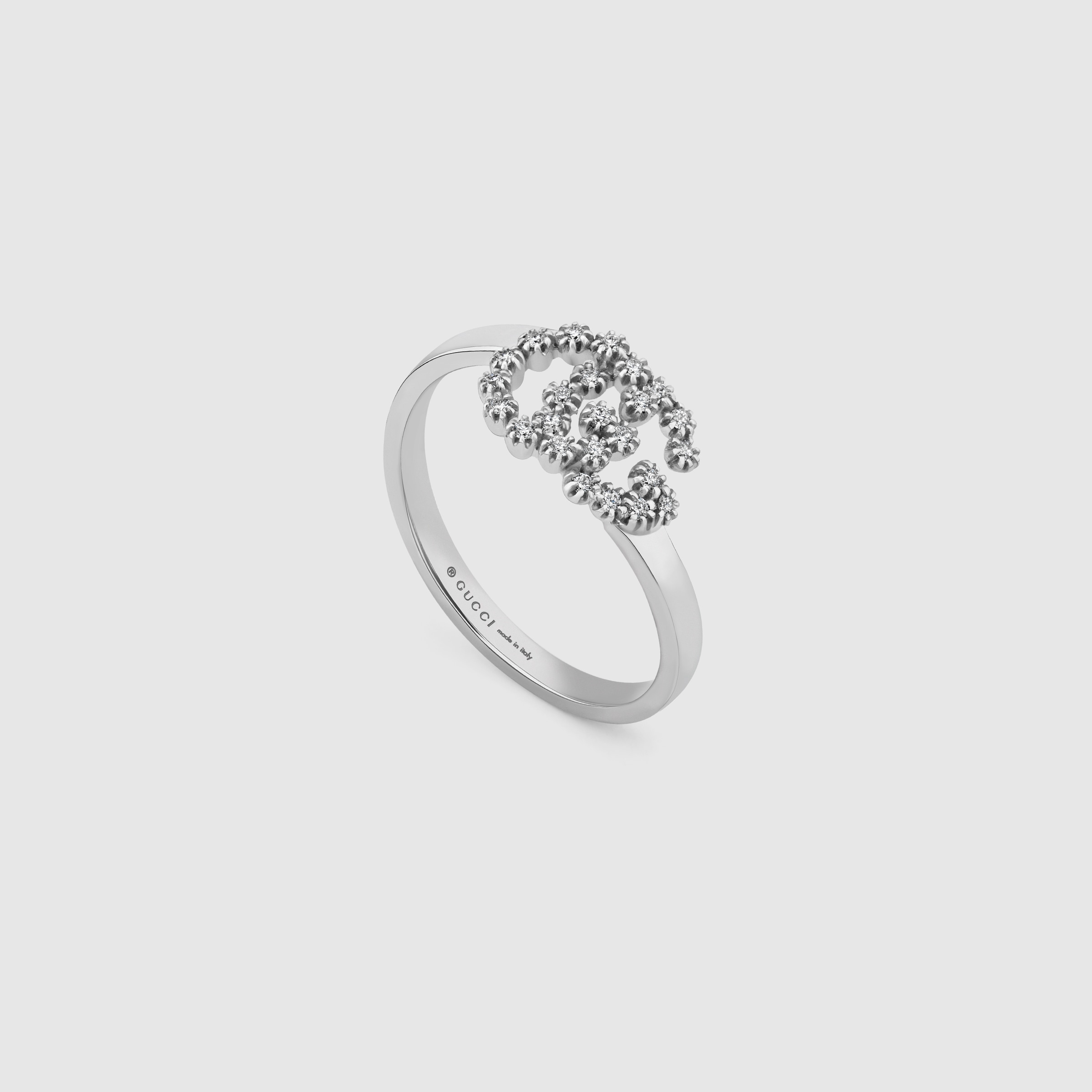 481650_J8568_9066_002_100_0000_Light-GG-Running-18k-ring-with-diamonds.jpg