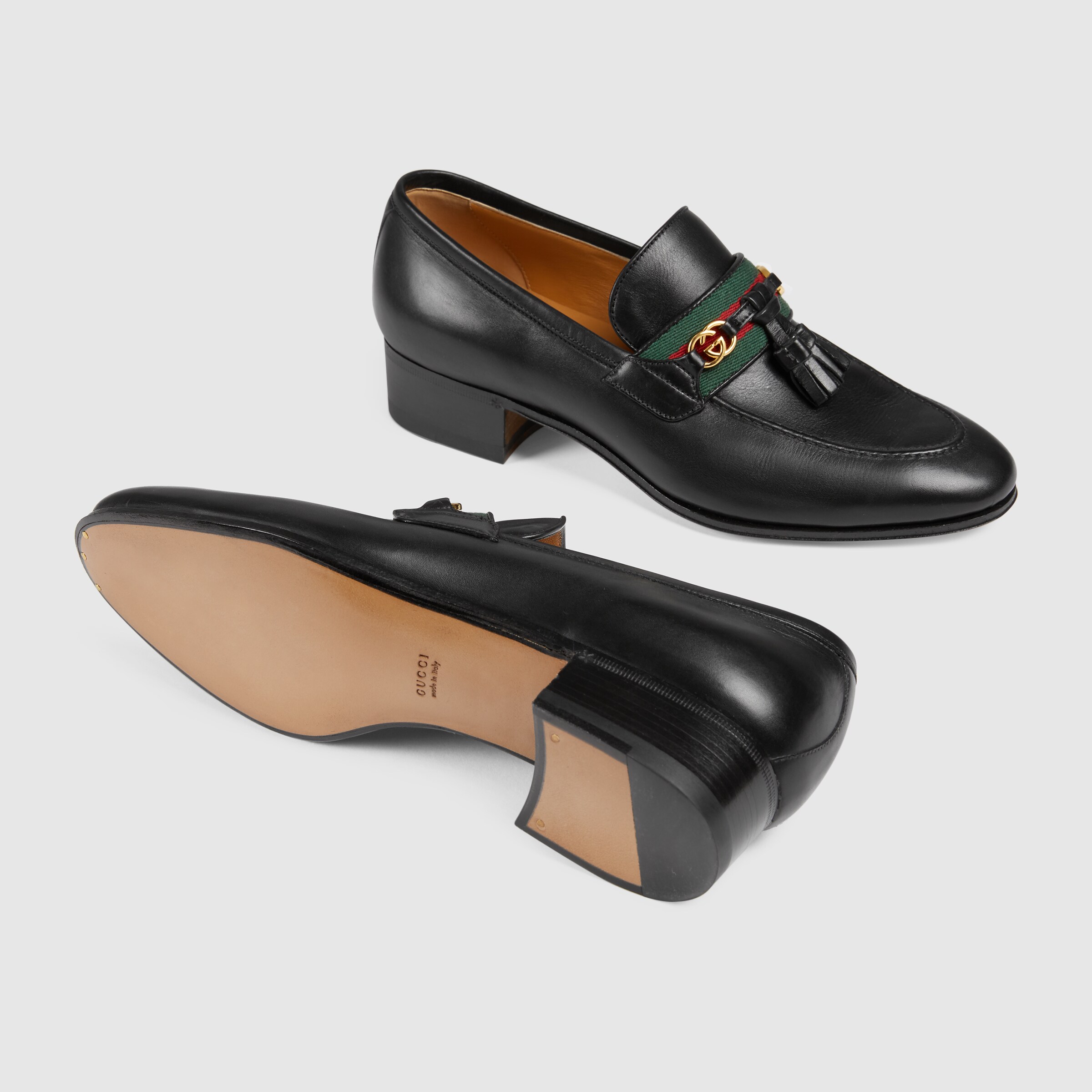 624316_1W610_1066_006_094_0000_Light-Loafer-with-Web-and-Interlocking-G.jpg