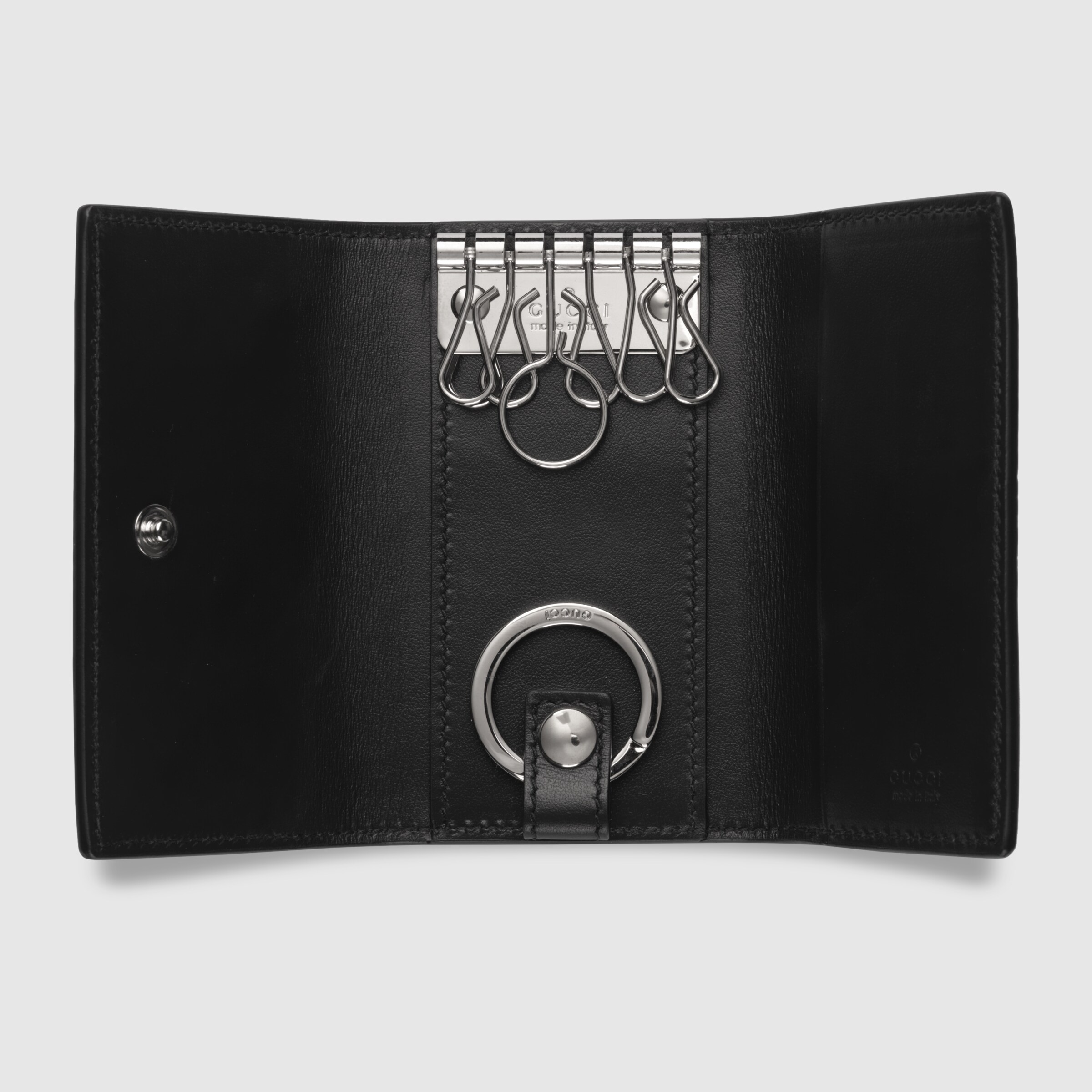 625565_1W3AN_1000_002_080_0000_Light-GG-embossed-key-case.jpg