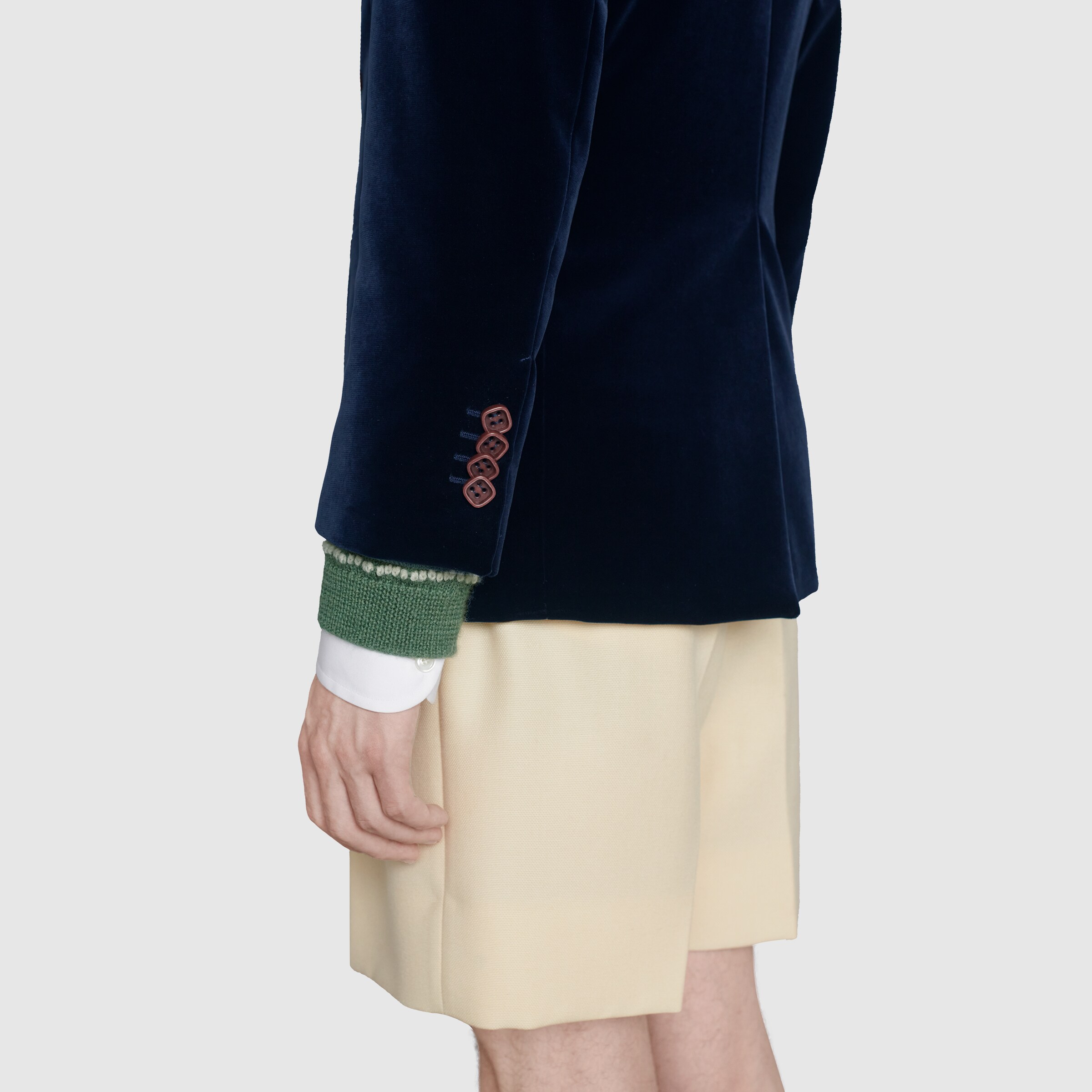 608631_ZADV5_4388_010_100_0000_Light-Velvet-jacket.jpg