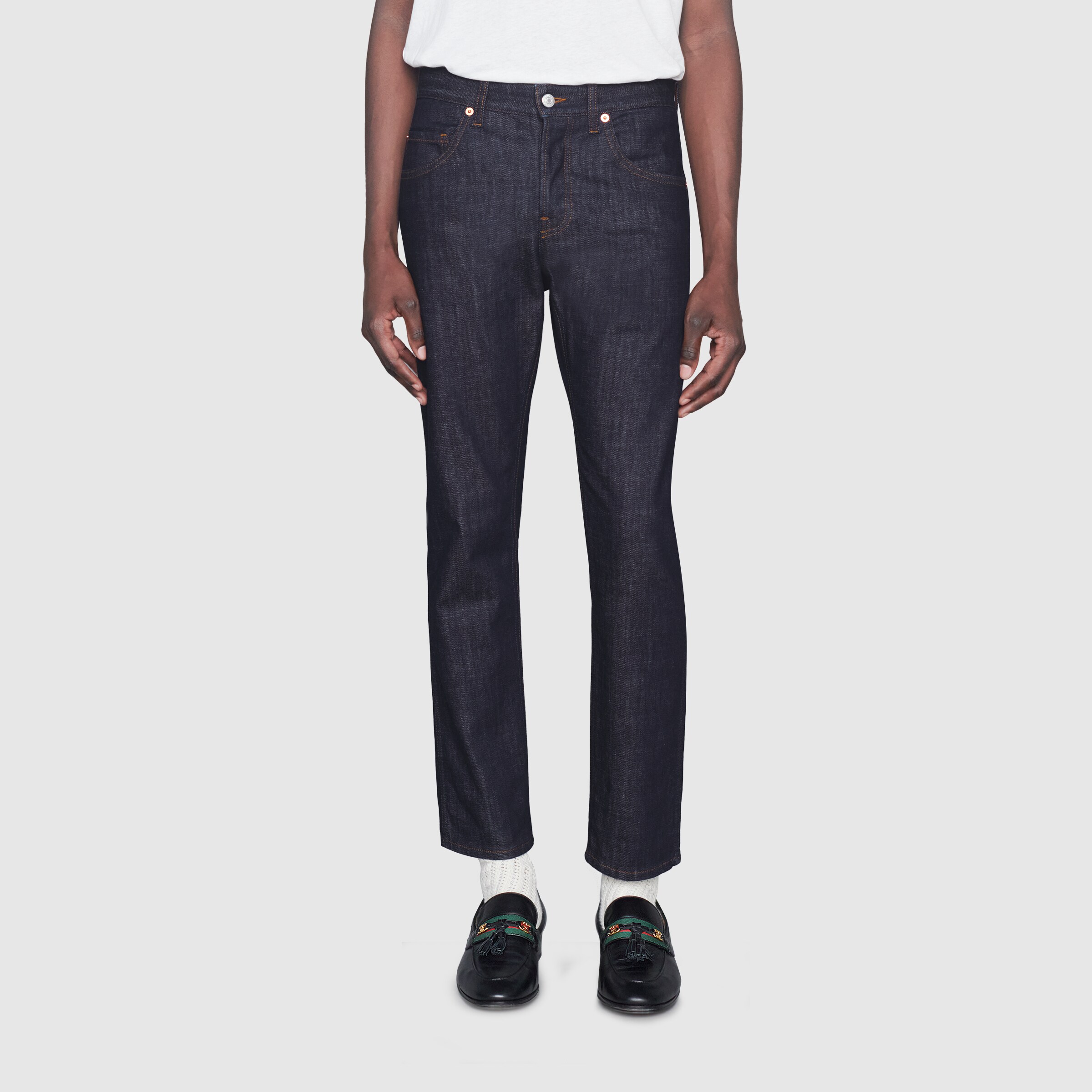408637_XDBBS_4100_004_100_0000_Light-Tapered-washed-jeans.jpg