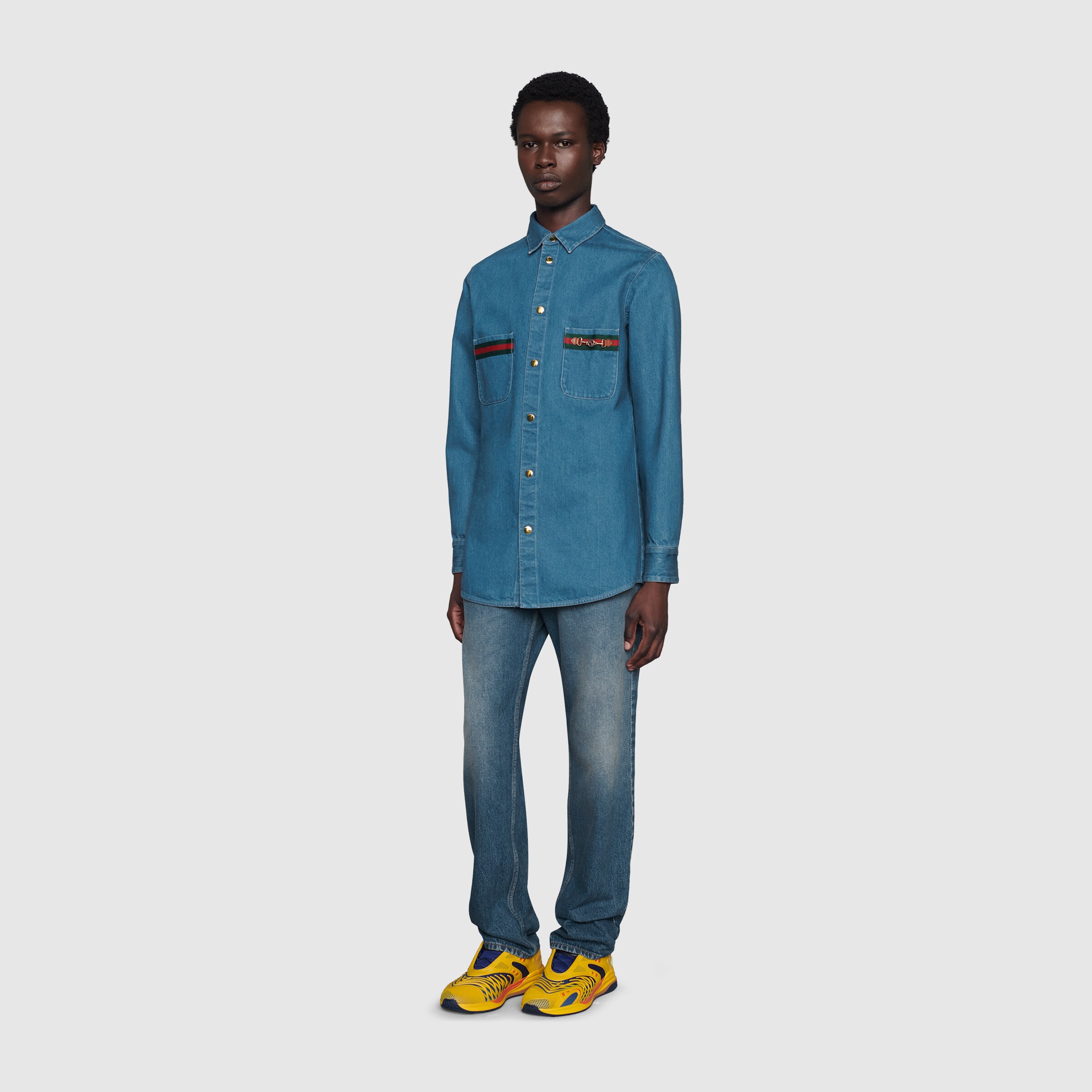 626480_XDBCG_4447_002_100_0000_Light-Stonewashed-denim-shirt-with-Web.jpg