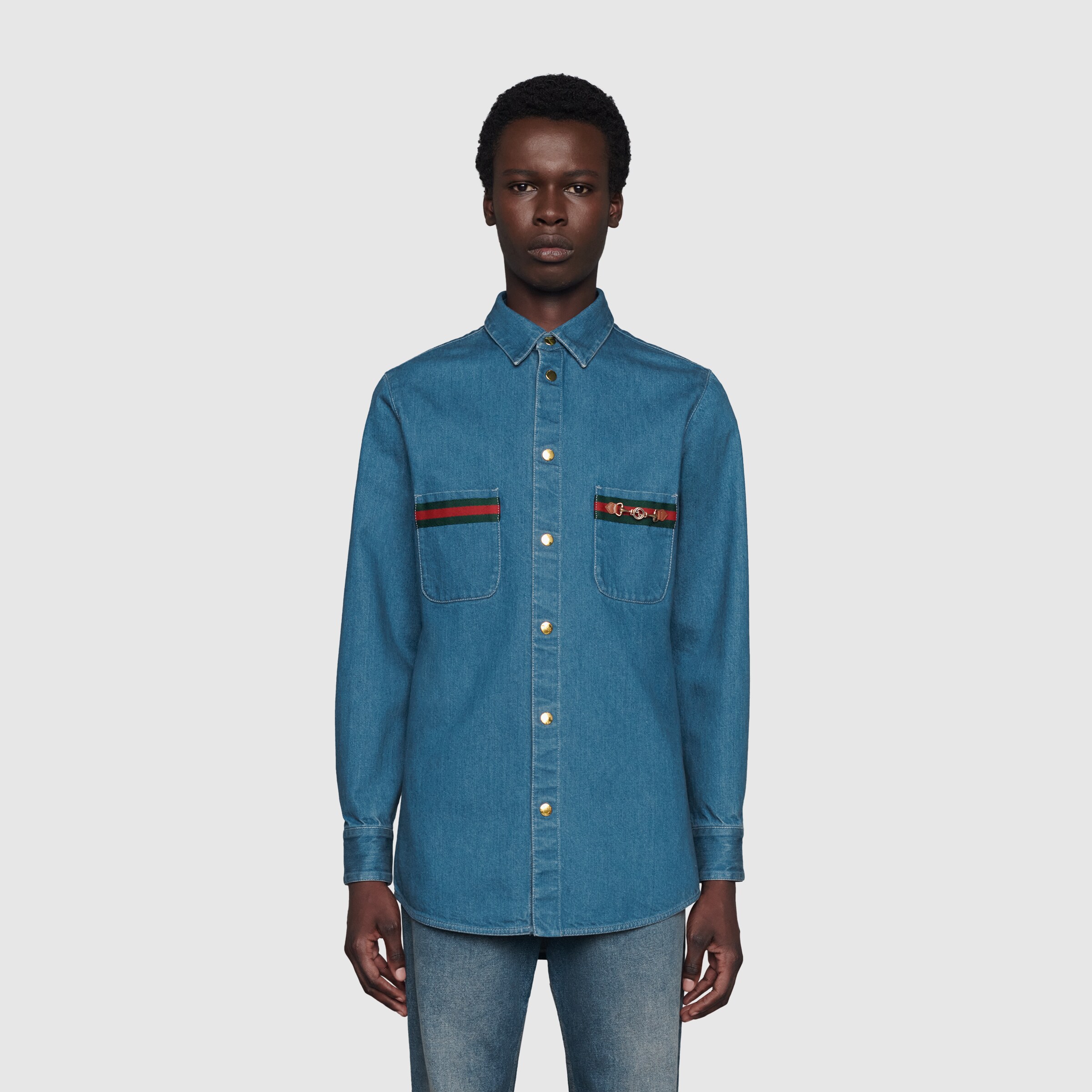 626480_XDBCG_4447_004_100_0000_Light-Stonewashed-denim-shirt-with-Web.jpg