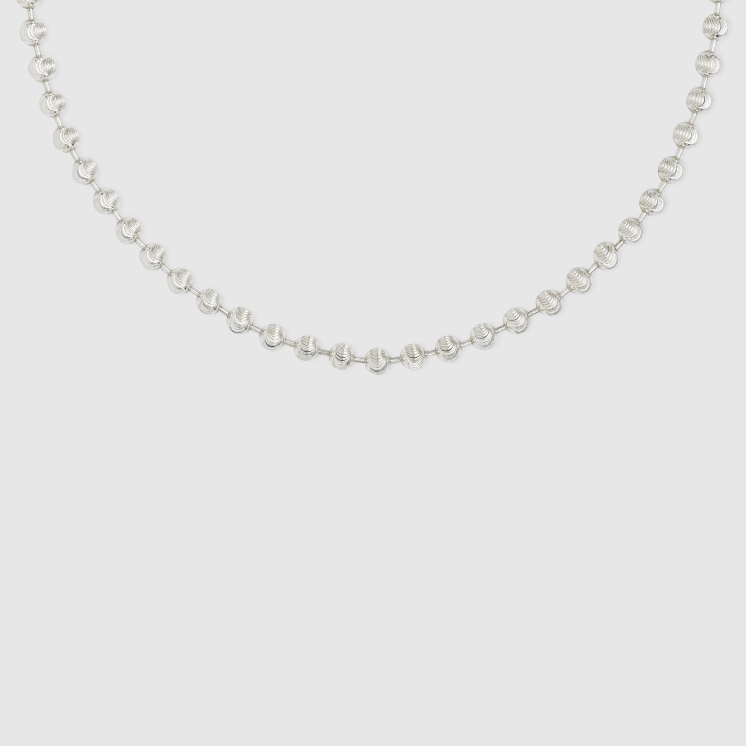 602736_J8400_8106_001_100_0000_Light-Silver-necklace.jpg