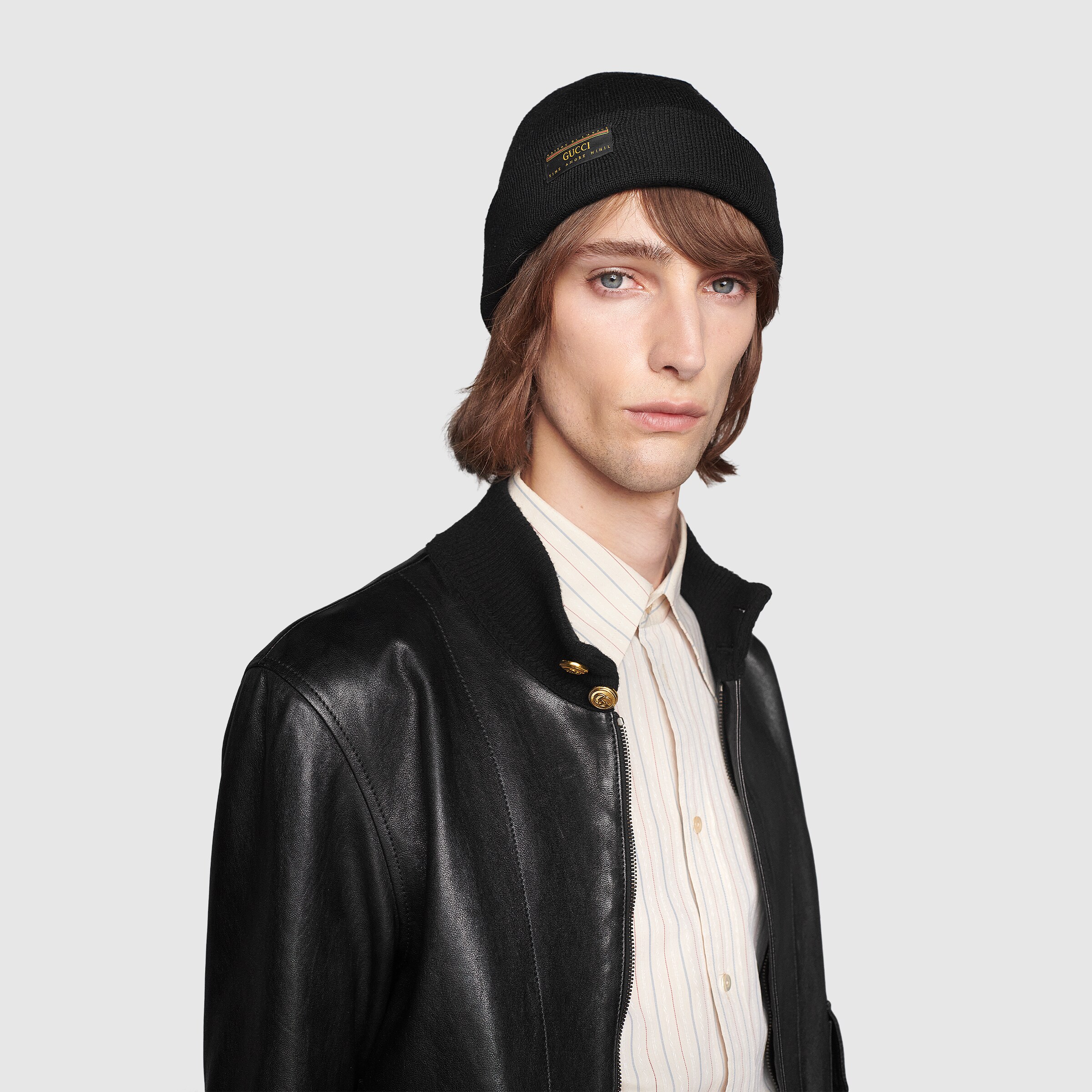 612118_4G332_1000_008_100_0000_Light-Wool-hat-with-Gucci-label.jpg