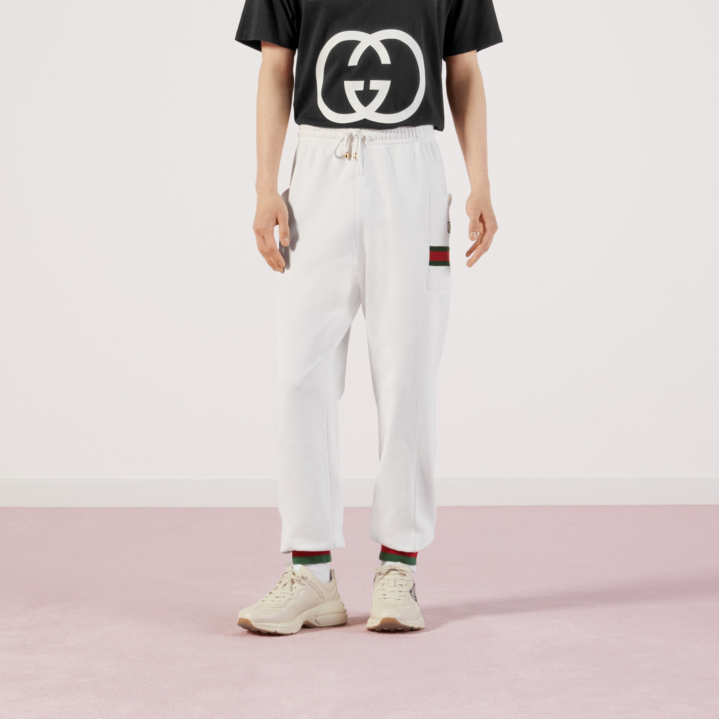 625404_XJCOE_9146_010_100_0000_Light-Jersey-jogging-bottoms-with-Web.jpg