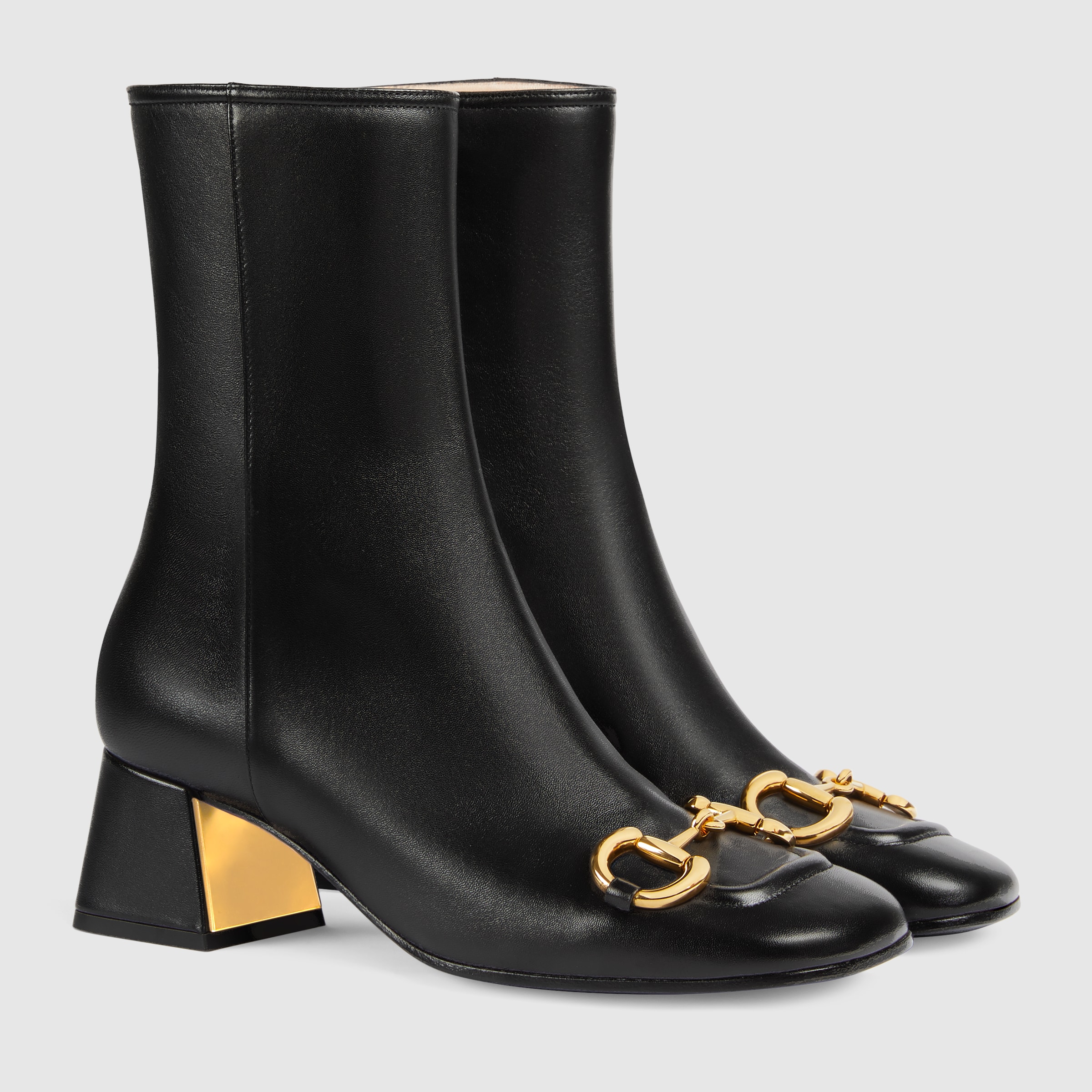 643888_BKO00_1000_002_095_0000_Light-Womens-mid-heel-ankle-boot-with-Horsebit.jpg