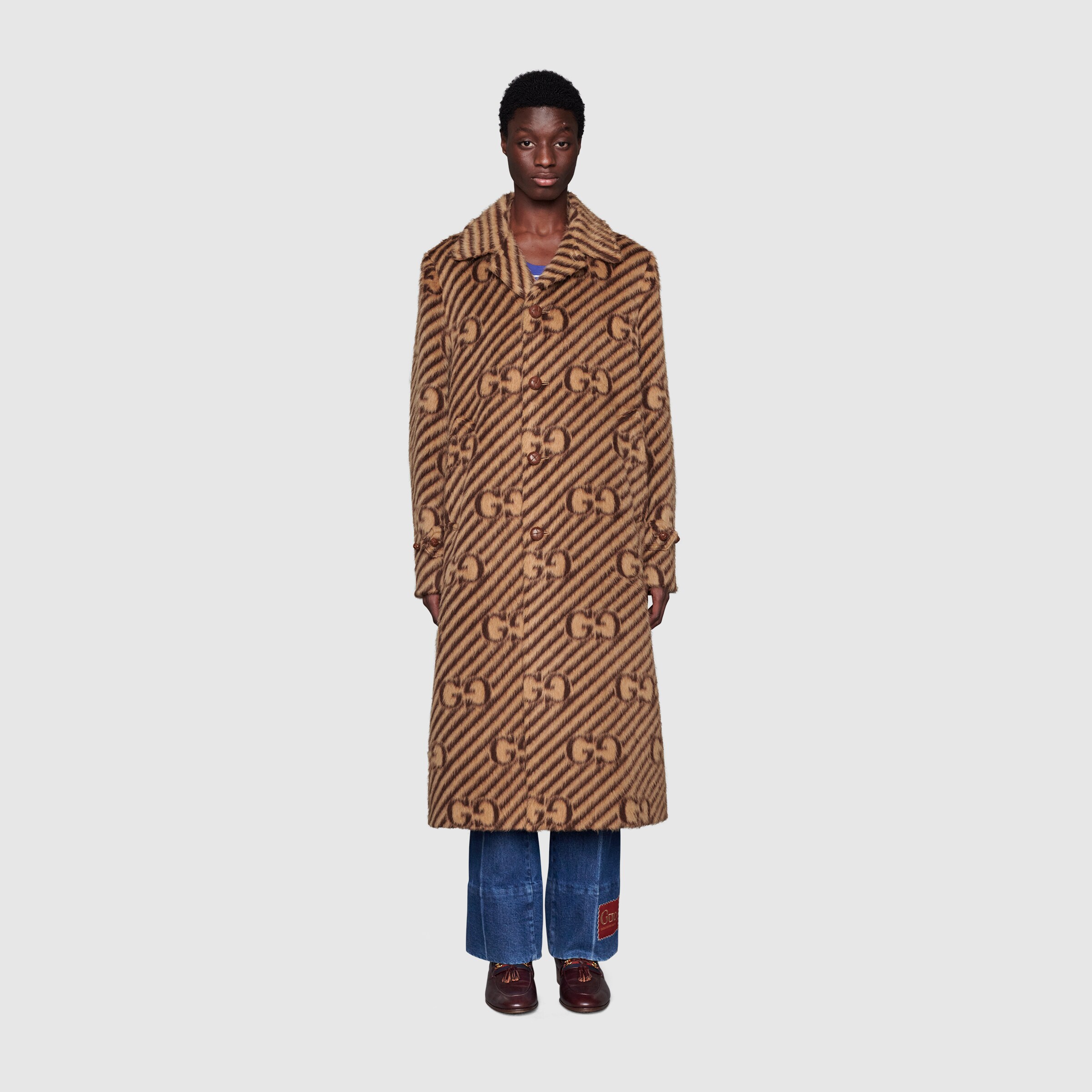 639261_Z8AMH_2668_004_100_0000_Light-GG-stripe-wool-coat-with-Gucci-label.jpg