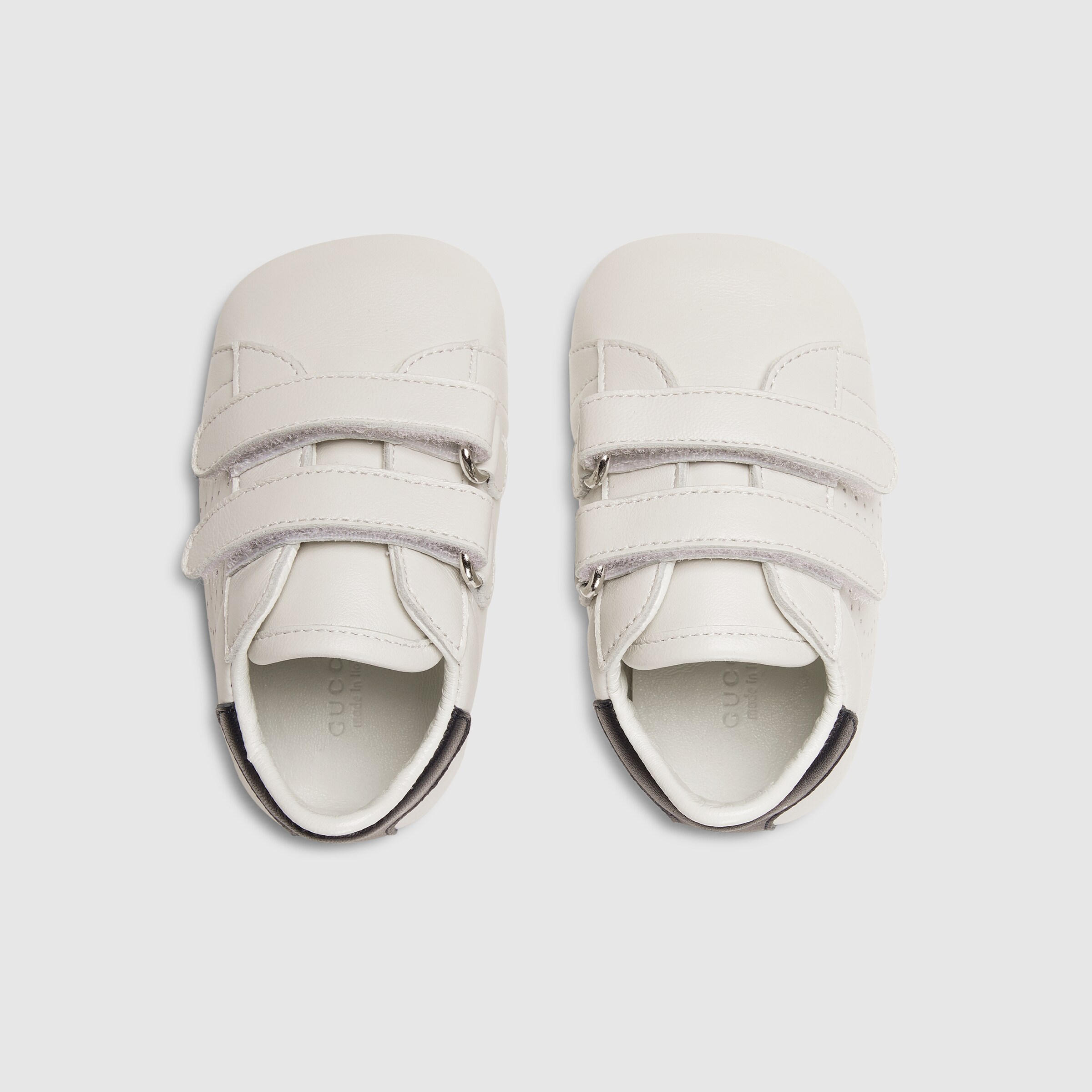 647028_1D740_9062_004_100_0000_Light-Baby-Ace-sneaker-with-Interlocking-G.jpg