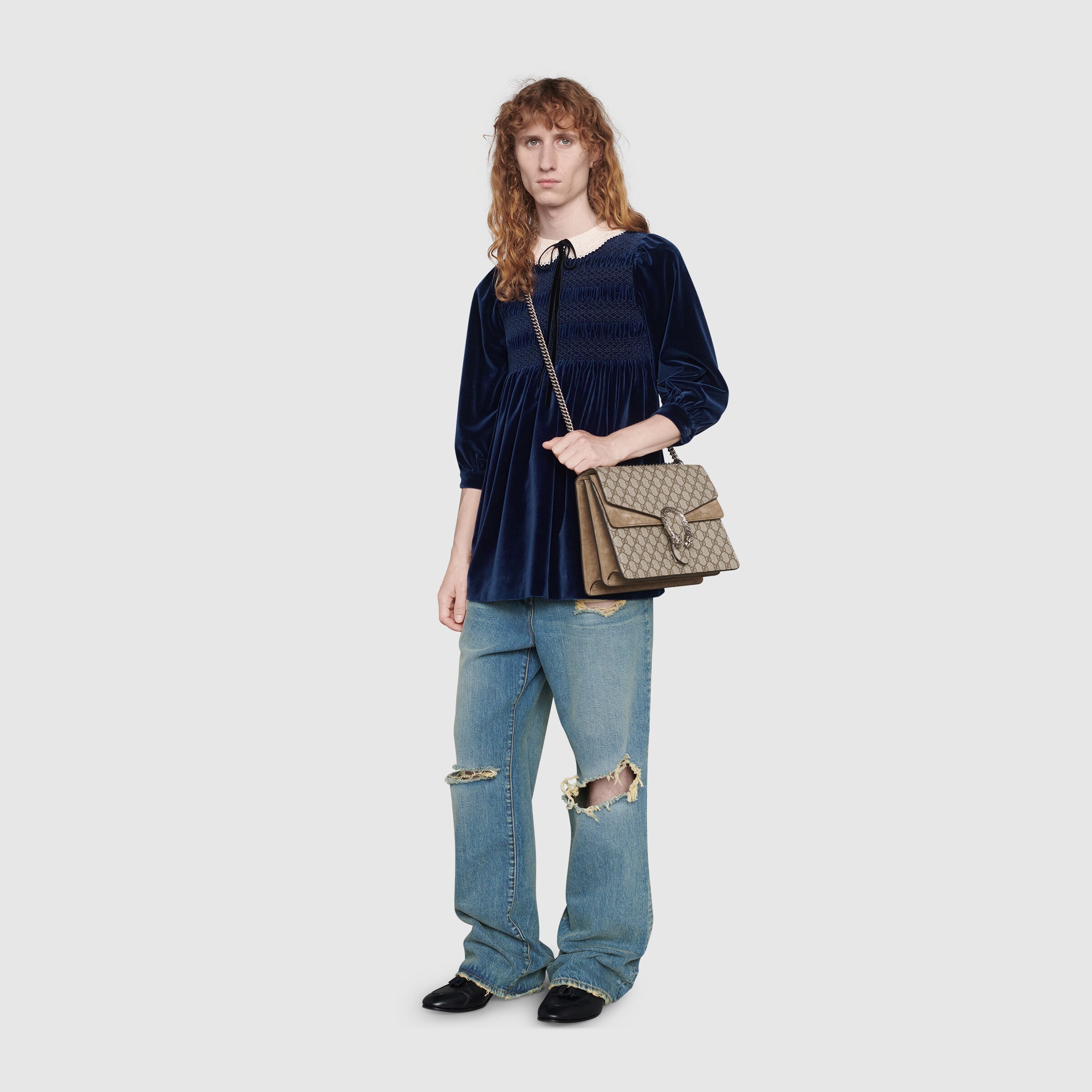 403348_KHNRN_8642_012_100_0000_Light-Dionysus-medium-GG-shoulder-bag.jpg
