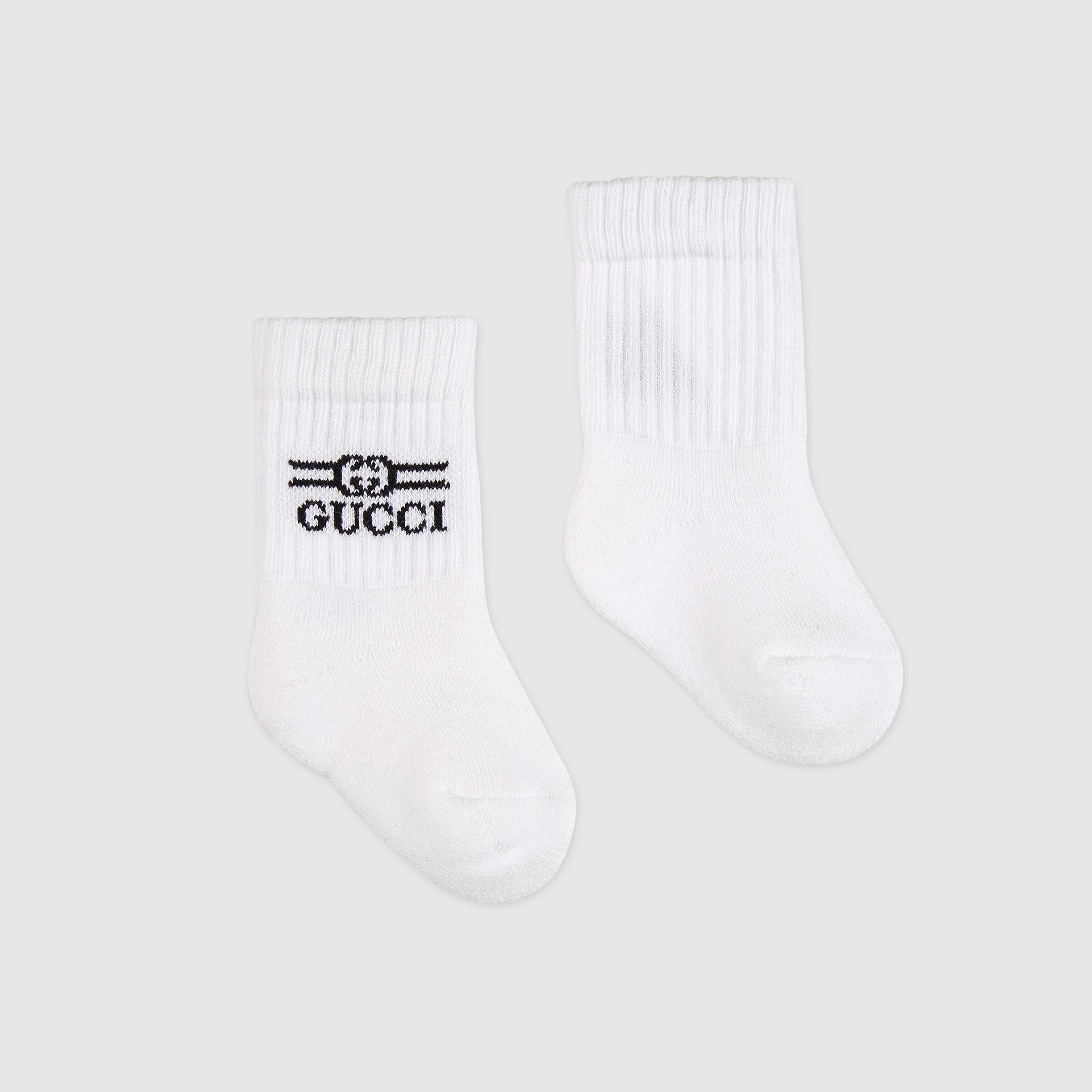 627667_3K659_9060_002_100_0000_Light-Baby-cotton-socks-with-Gucci-logo.jpg