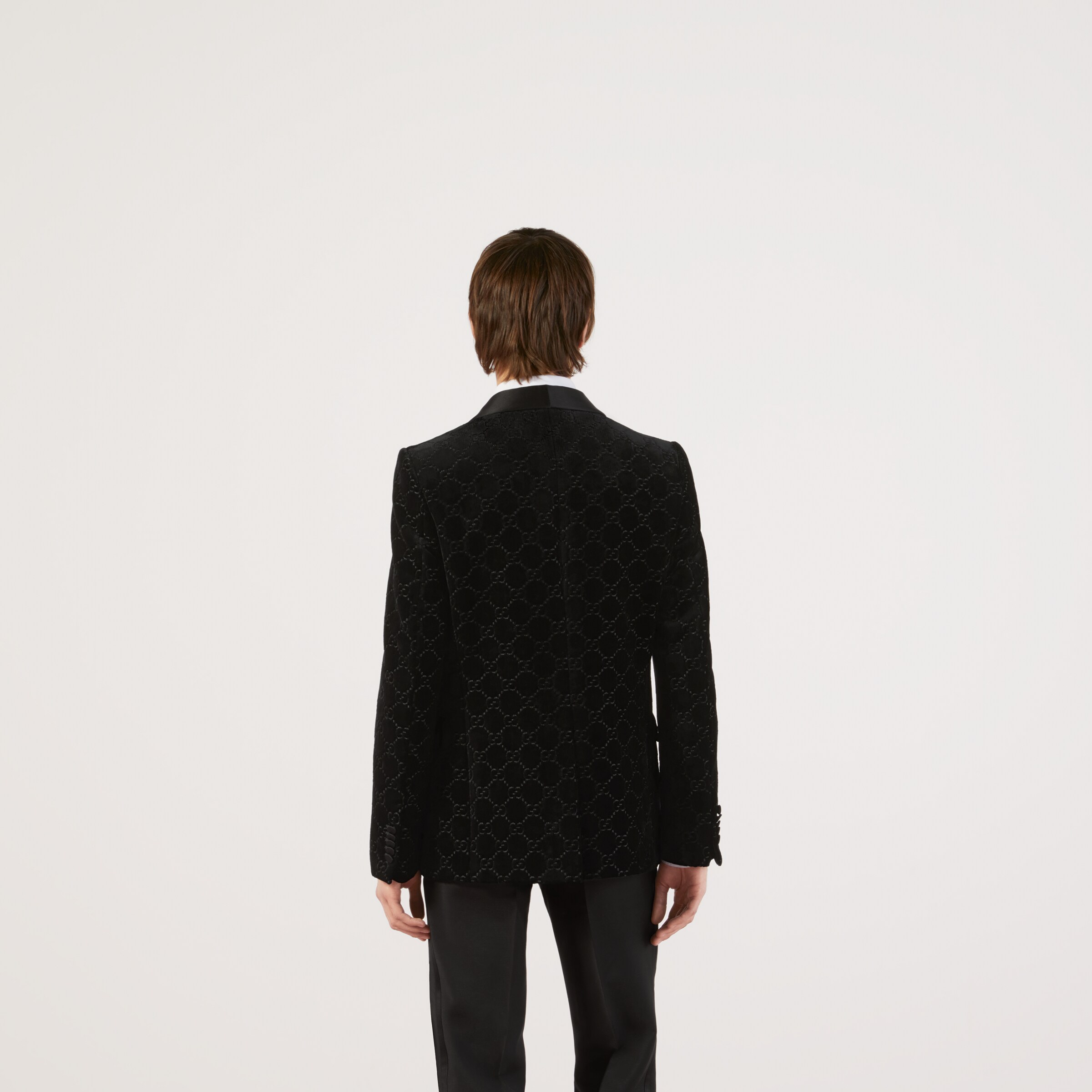 639030_Z402L_1000_011_100_0000_Light-GG-velvet-jacket.jpg