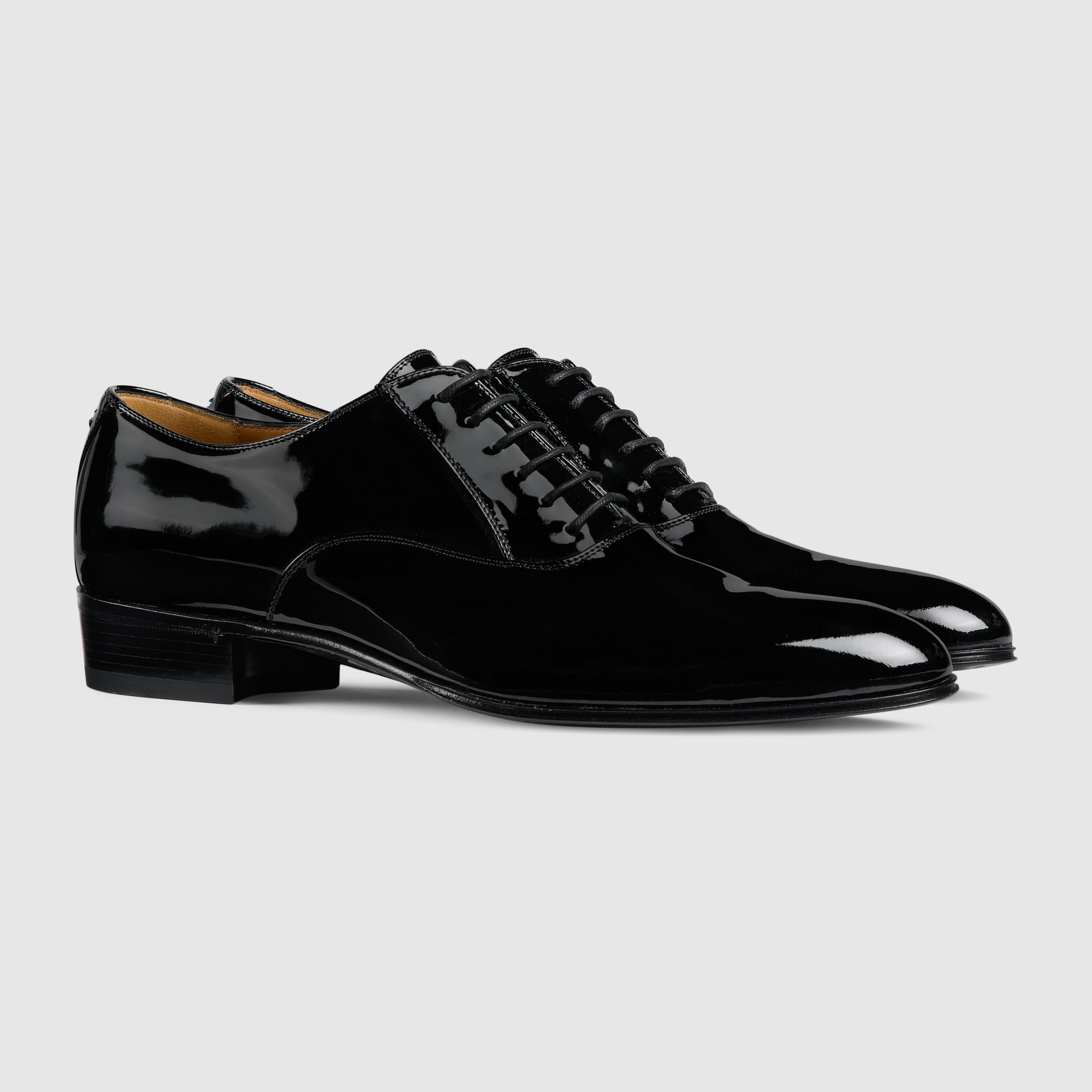 624663_BNC00_1000_002_100_0000_Light-Mens-lace-up-shoe-with-Double-G.jpg