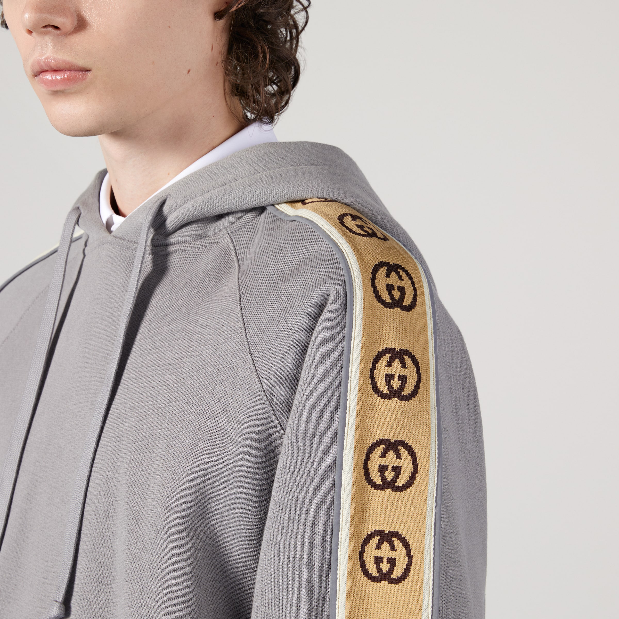 596230_XJBUW_1233_005_100_0000_Light-Cotton-jersey-hooded-sweatshirt.jpg
