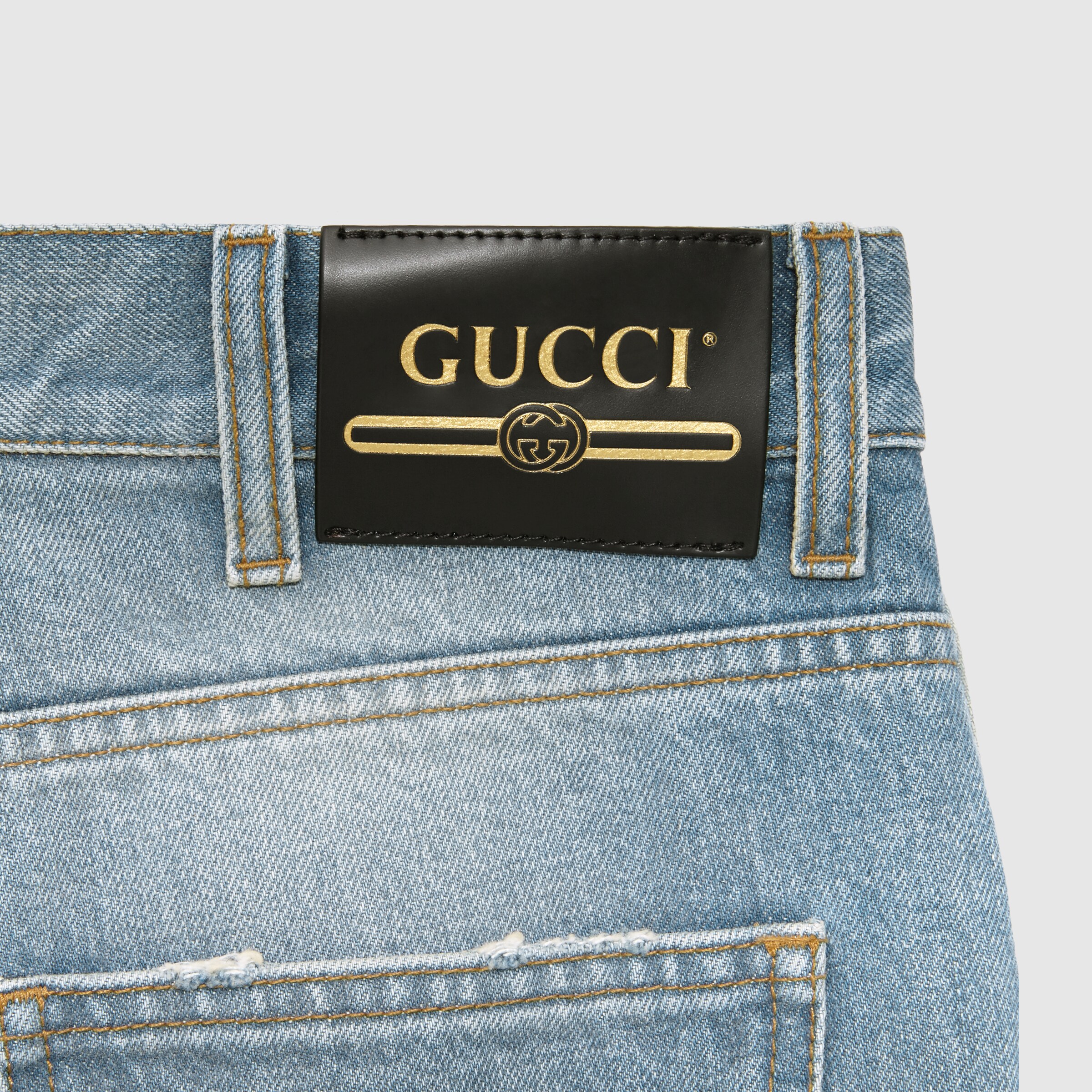 408637_XDBK7_4009_011_100_0000_Light-Tapered-eco-bleached-denim-jeans.jpg