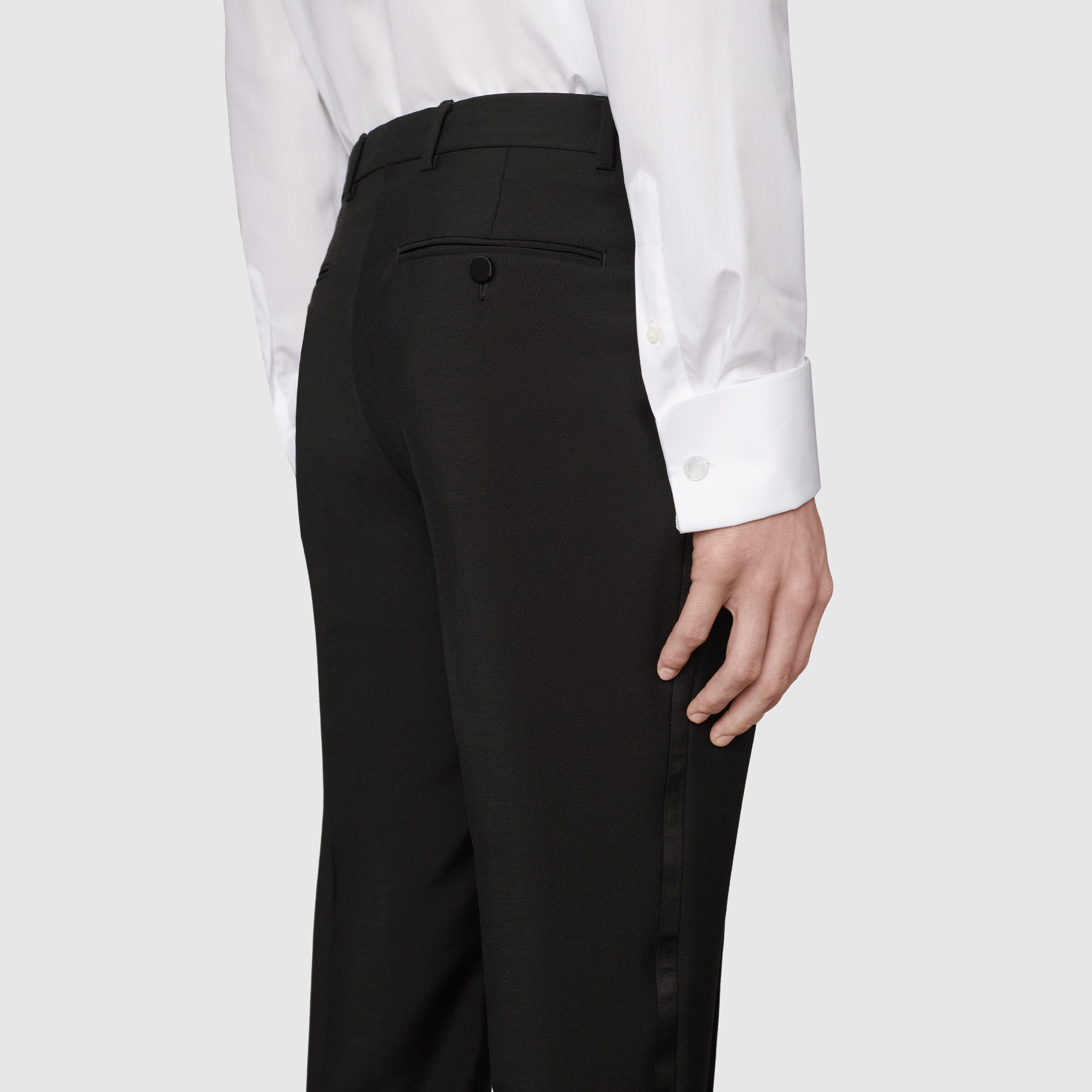 590950_Z3599_9000_012_100_0000_Light-Cotton-bib-shirt.jpg