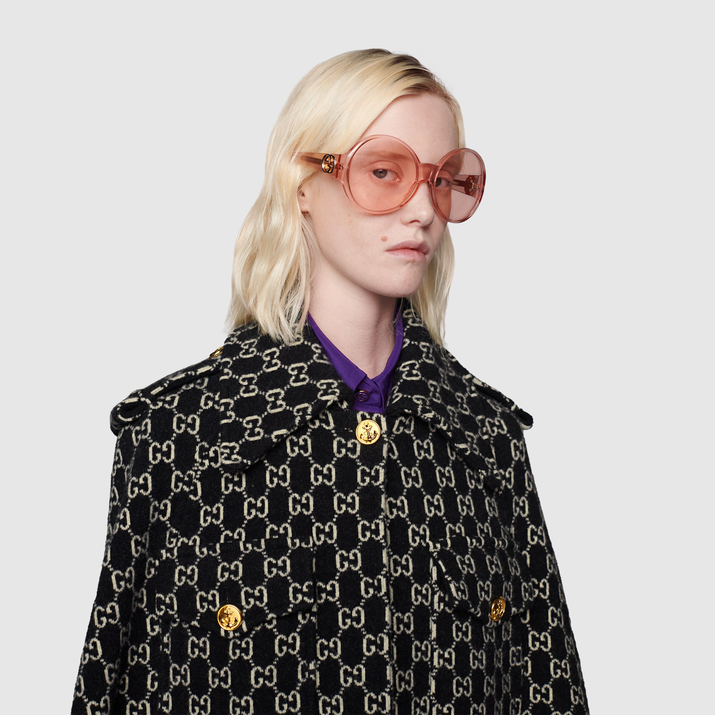 650533_XKBR8_1080_010_100_0000_Light-Felted-wool-cape-with-GG-jacquard.jpg