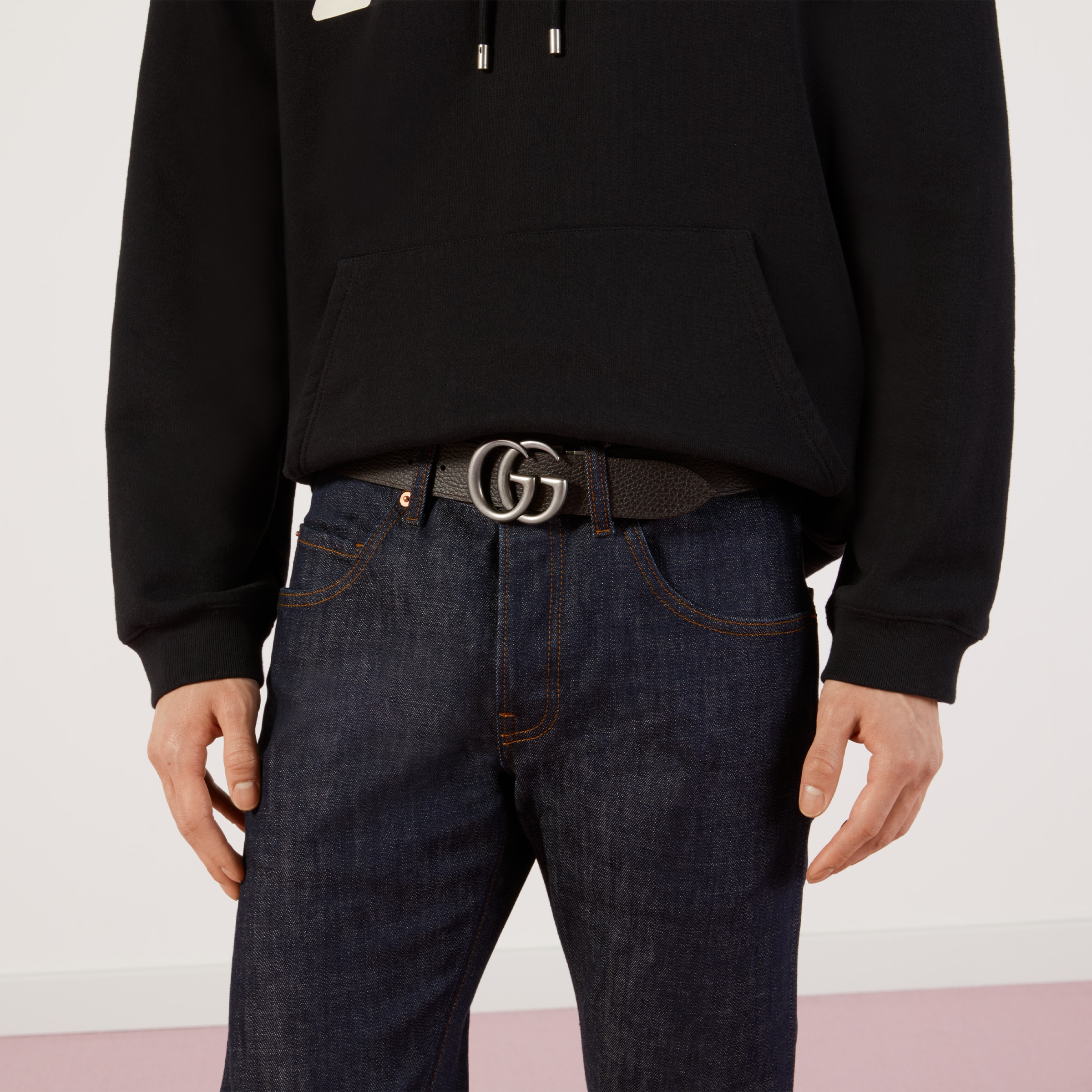 627055_CAO2N_1062_004_100_0000_Light-GG-Marmont-reversible-belt.jpg