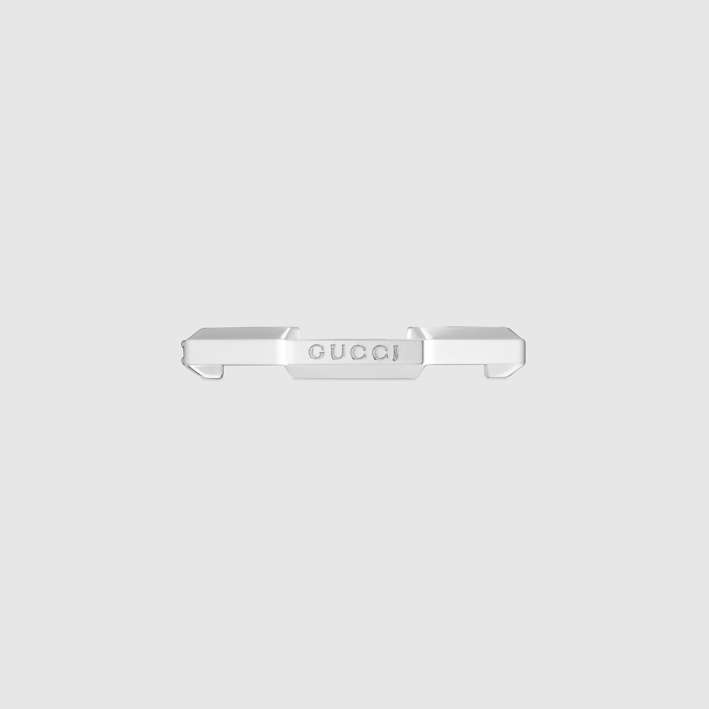 662140_J8568_9066_004_100_0000_Light-Gucci-Link-to-Love-diamond-ring.jpg