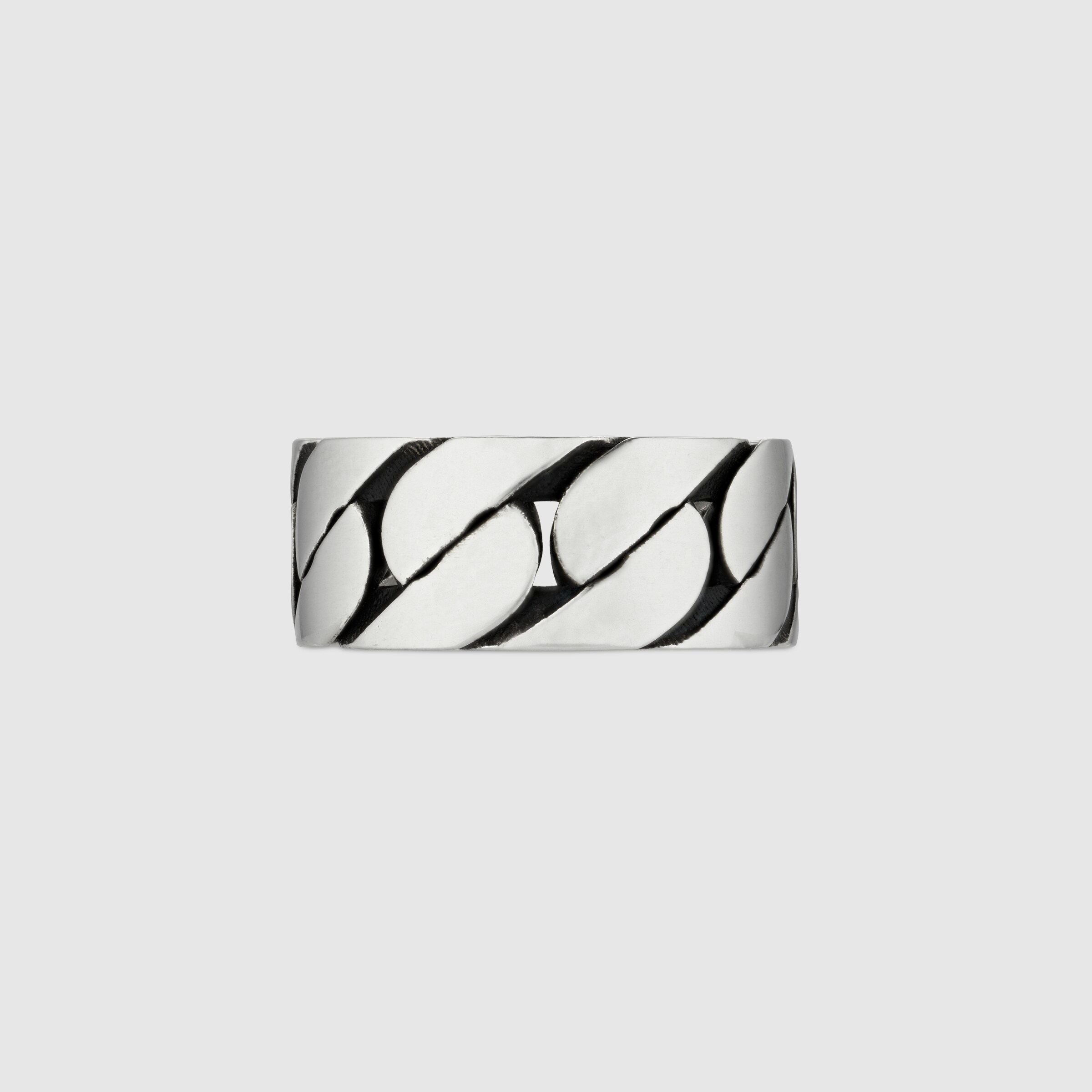 661515_J8400_0728_004_100_0000_Light-Ring-with-Interlocking-G.jpg