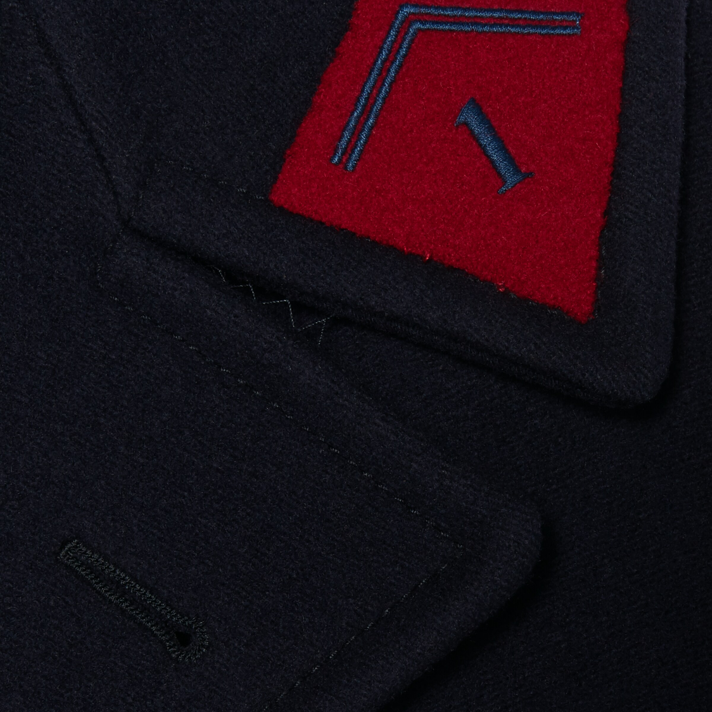 662241_ZAG98_4535_011_100_0000_Light-2015-Re-Edition-double-breasted-coat.jpg