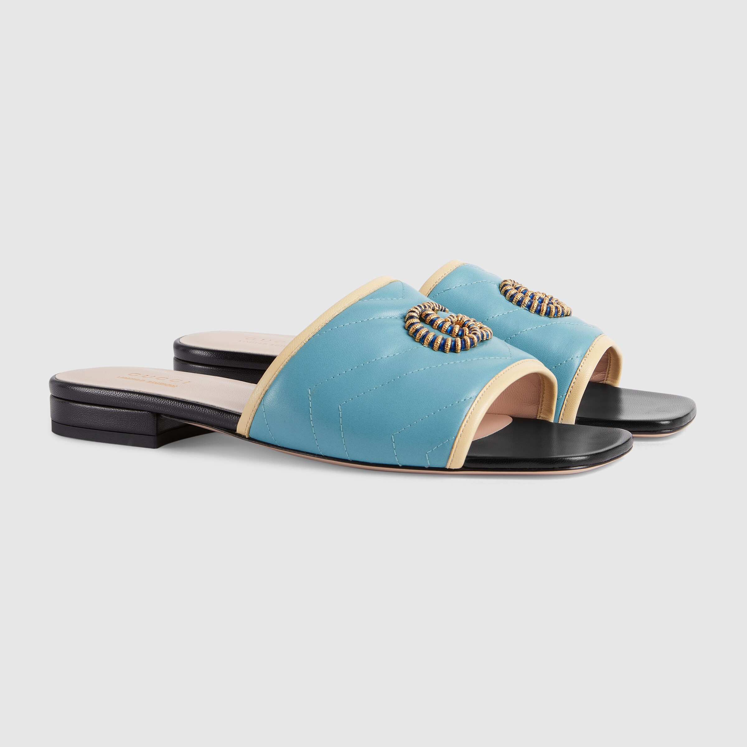 663879_C9D10_9360_002_100_0000_Light-Online-Exclusive-sandal-with-Double-G.jpg