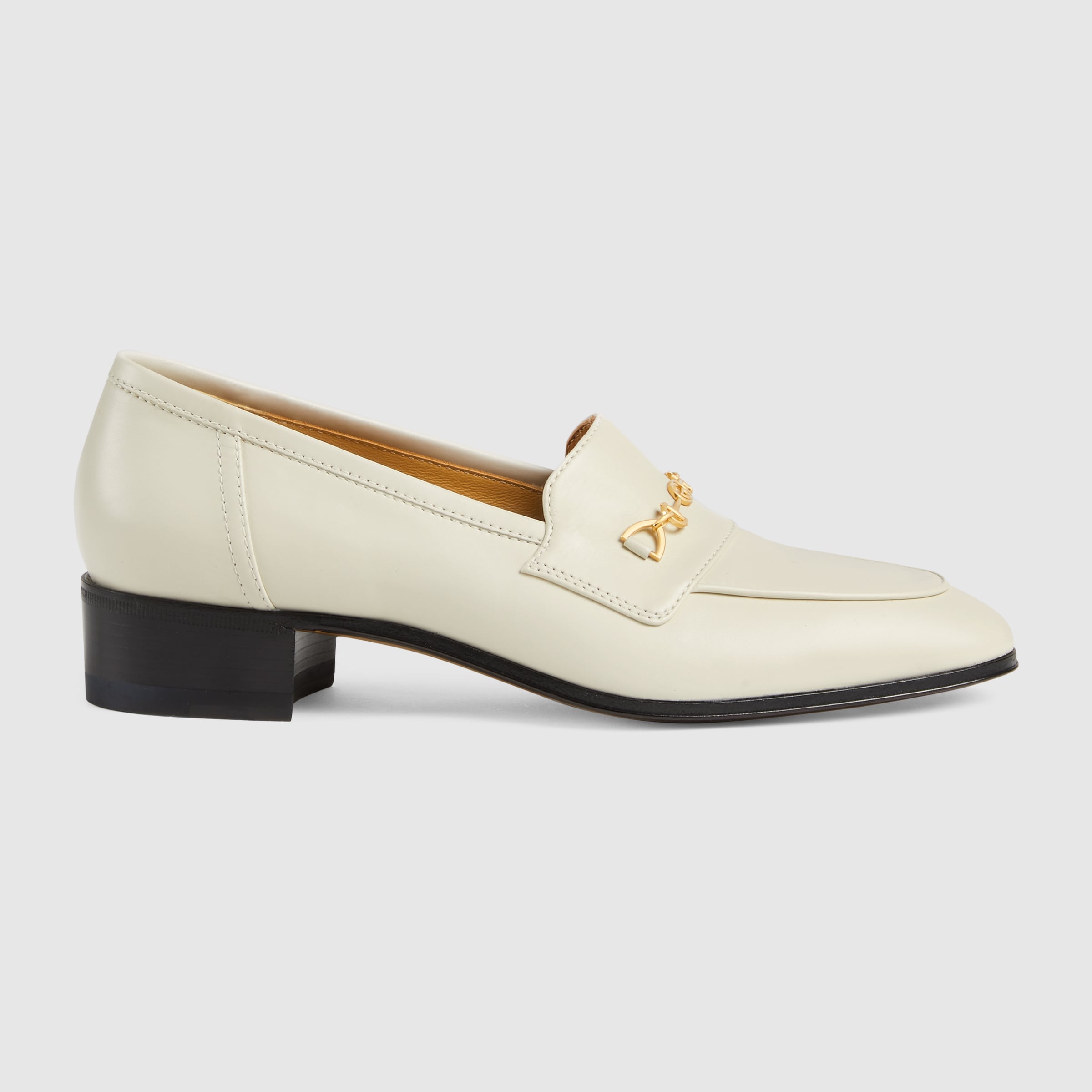 658268_1W600_9022_001_100_0000_Light-Womens-loafer-with-Horsebit.jpg