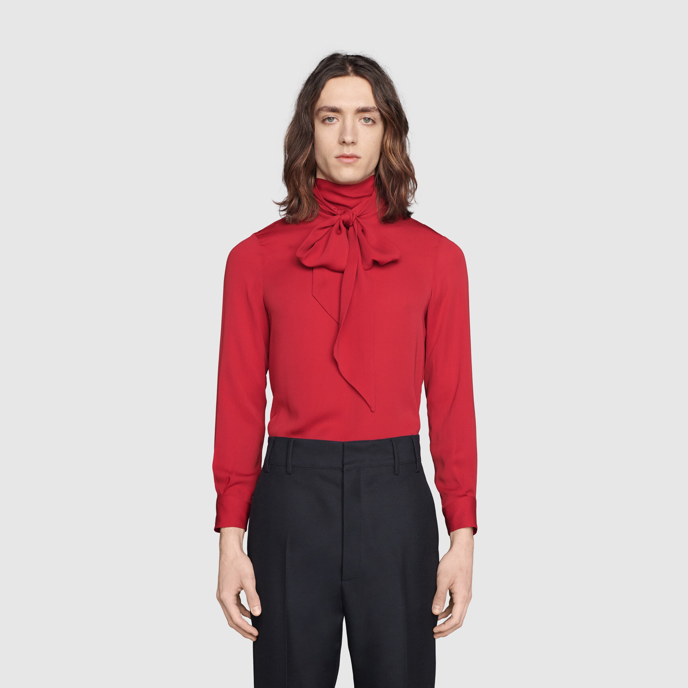 664547_Z633A_6544_004_100_0000_Light-2015-Re-Edition-silk-shirt-with-bow.jpg
