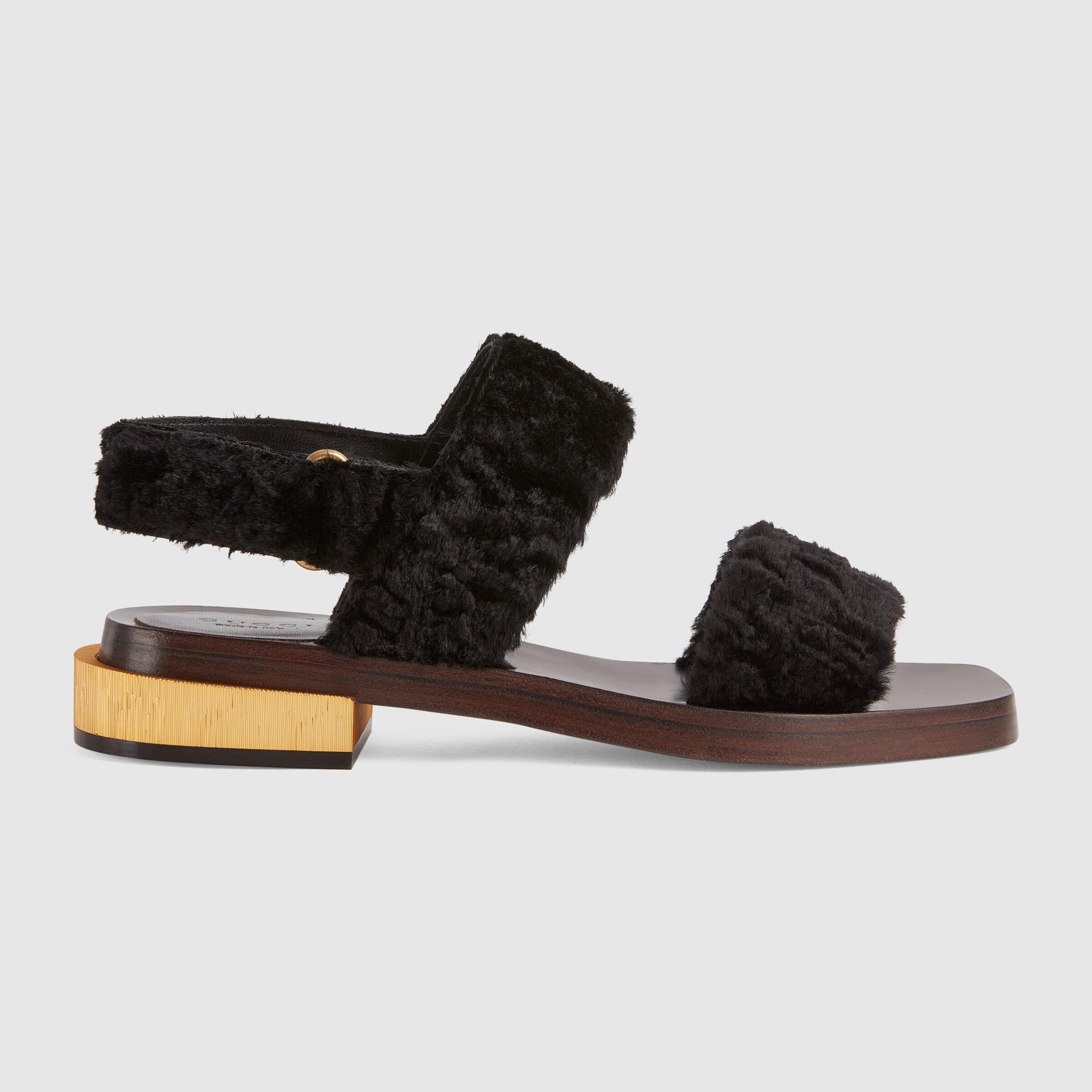 658202_2W600_1000_001_100_0000_Light-2015-Re-Edition-womens-sandal.jpg