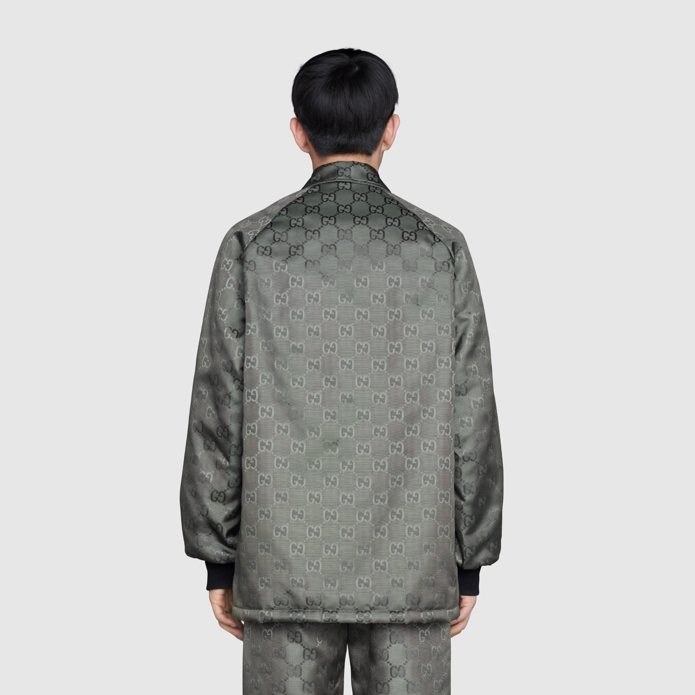 654843_ZAEBN_1126_005_100_0000_Light-Off-The-Grid-nylon-jacket.jpg