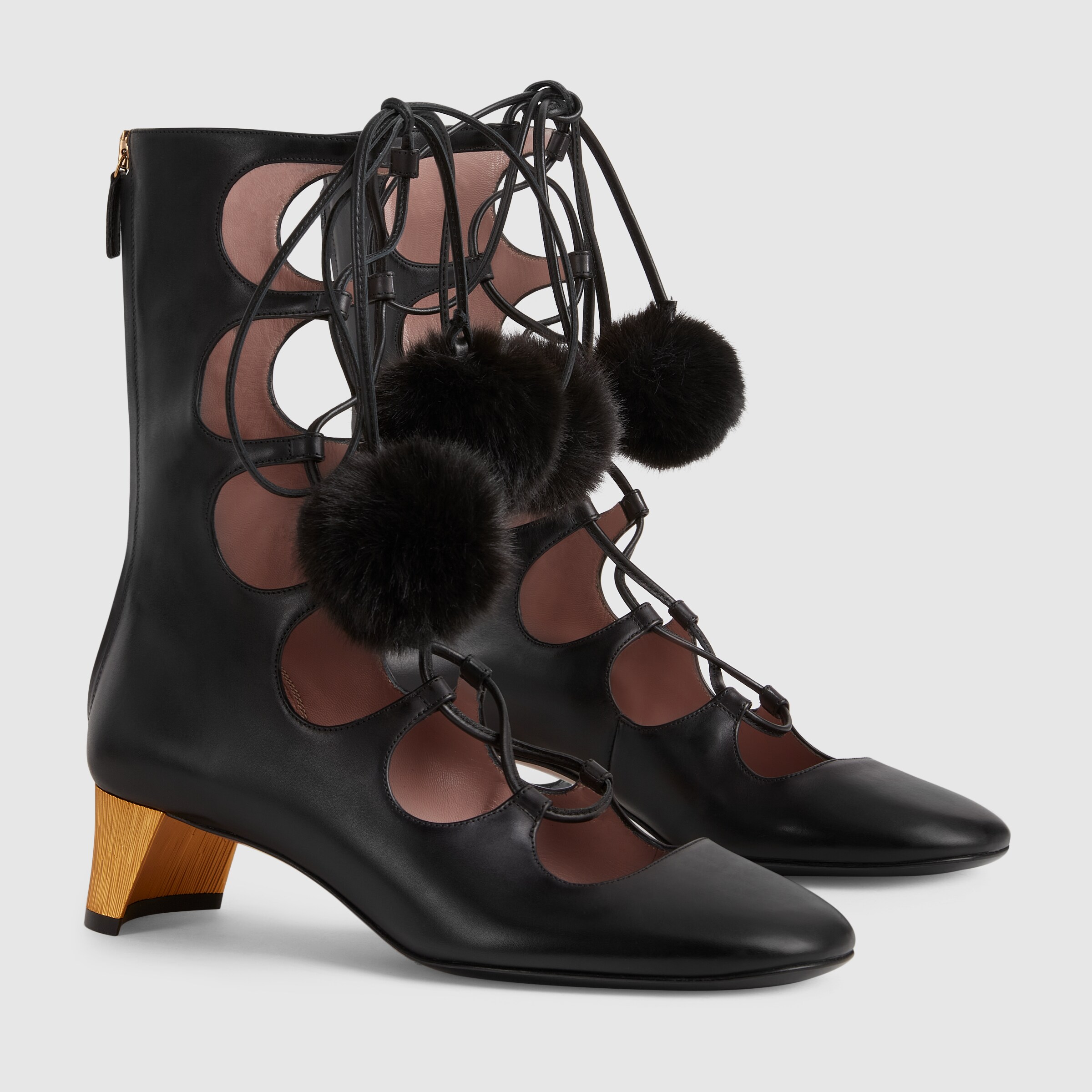 400087_1M0B0_1000_002_095_0000_Light-2015-Re-Edition-womens-boot.jpg