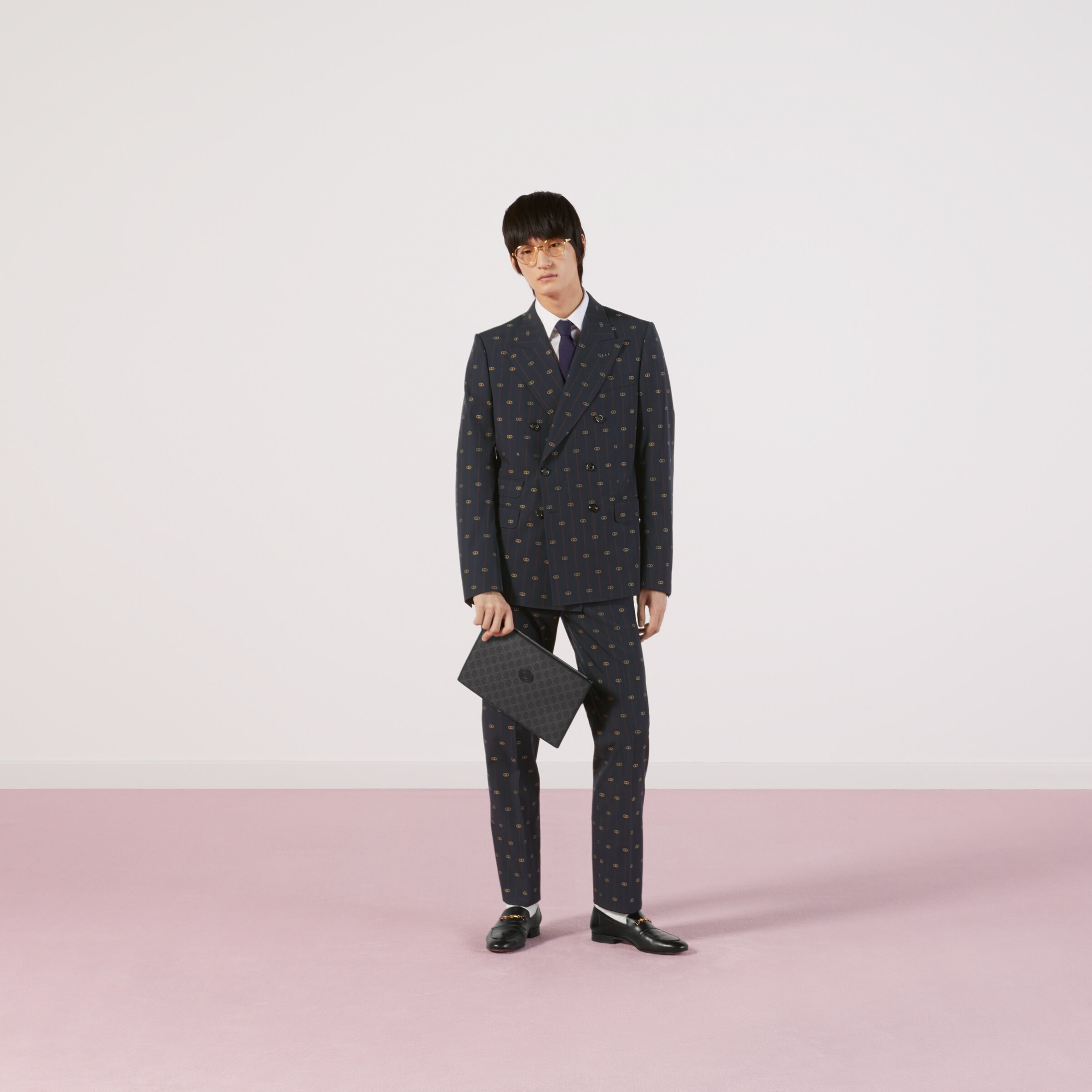 660190_ZAGWR_4956_002_100_0000_Light-Interlocking-G-stripe-wool-suit.jpg