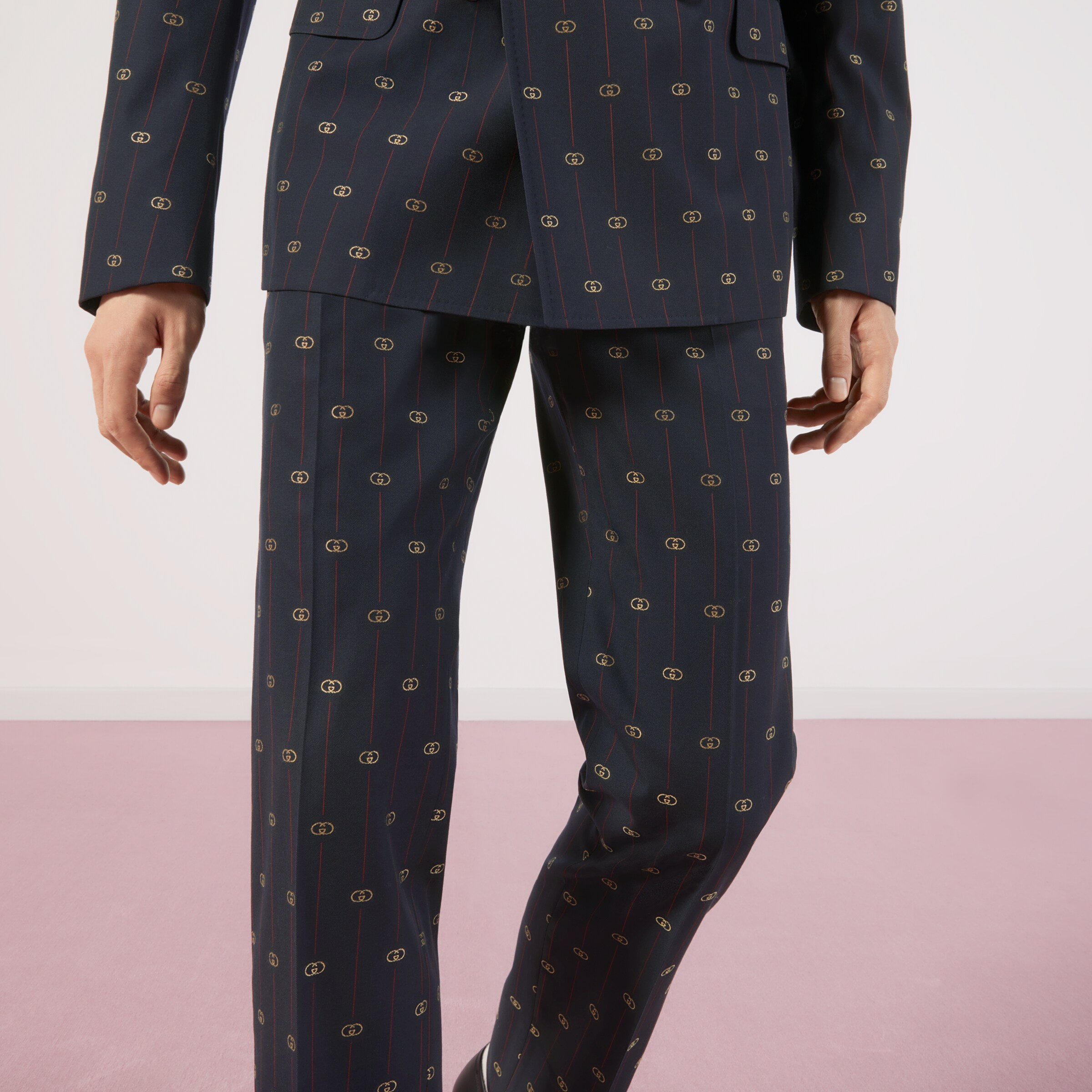 660190_ZAGWR_4956_006_100_0000_Light-Interlocking-G-stripe-wool-suit.jpg