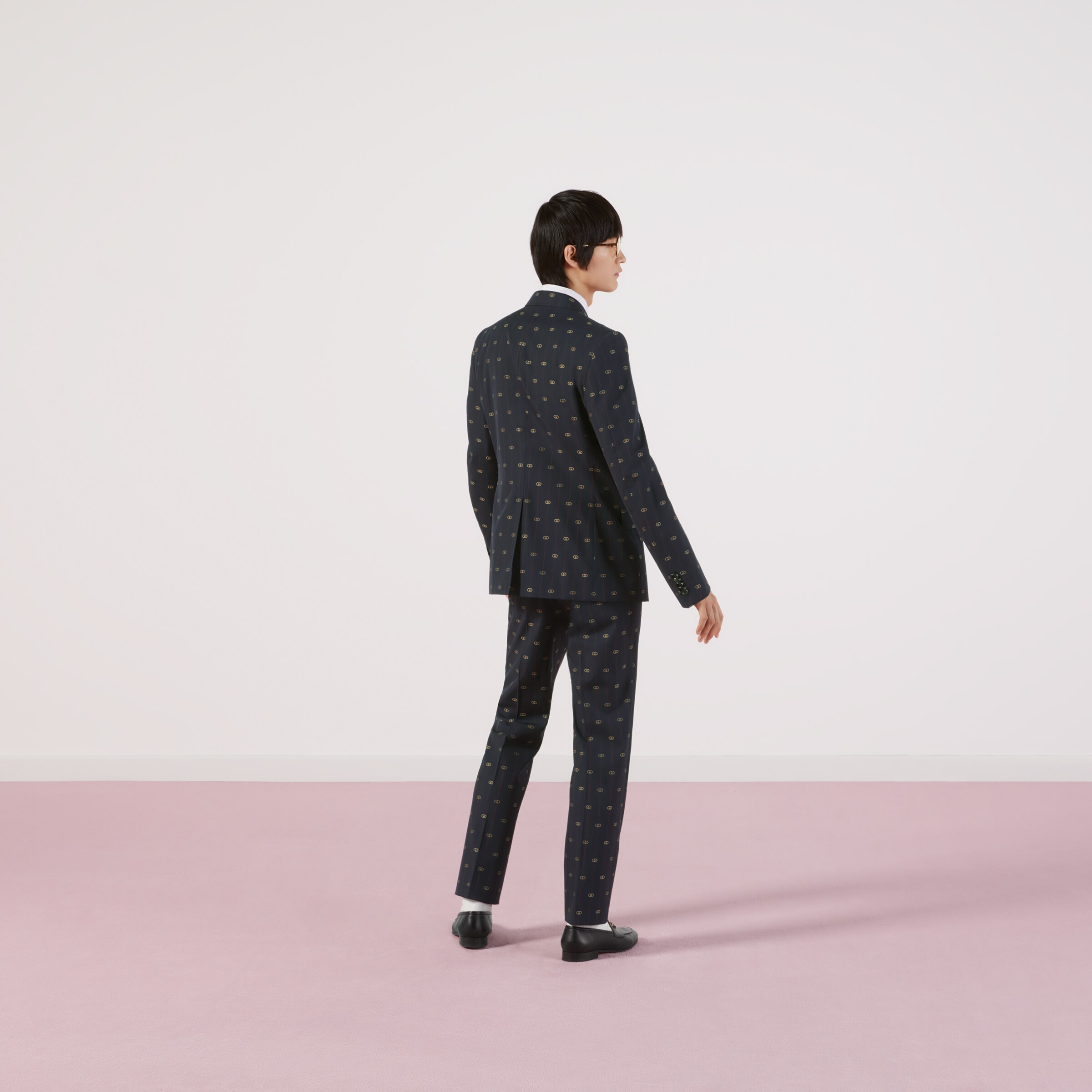 660190_ZAGWR_4956_011_100_0000_Light-Interlocking-G-stripe-wool-suit.jpg