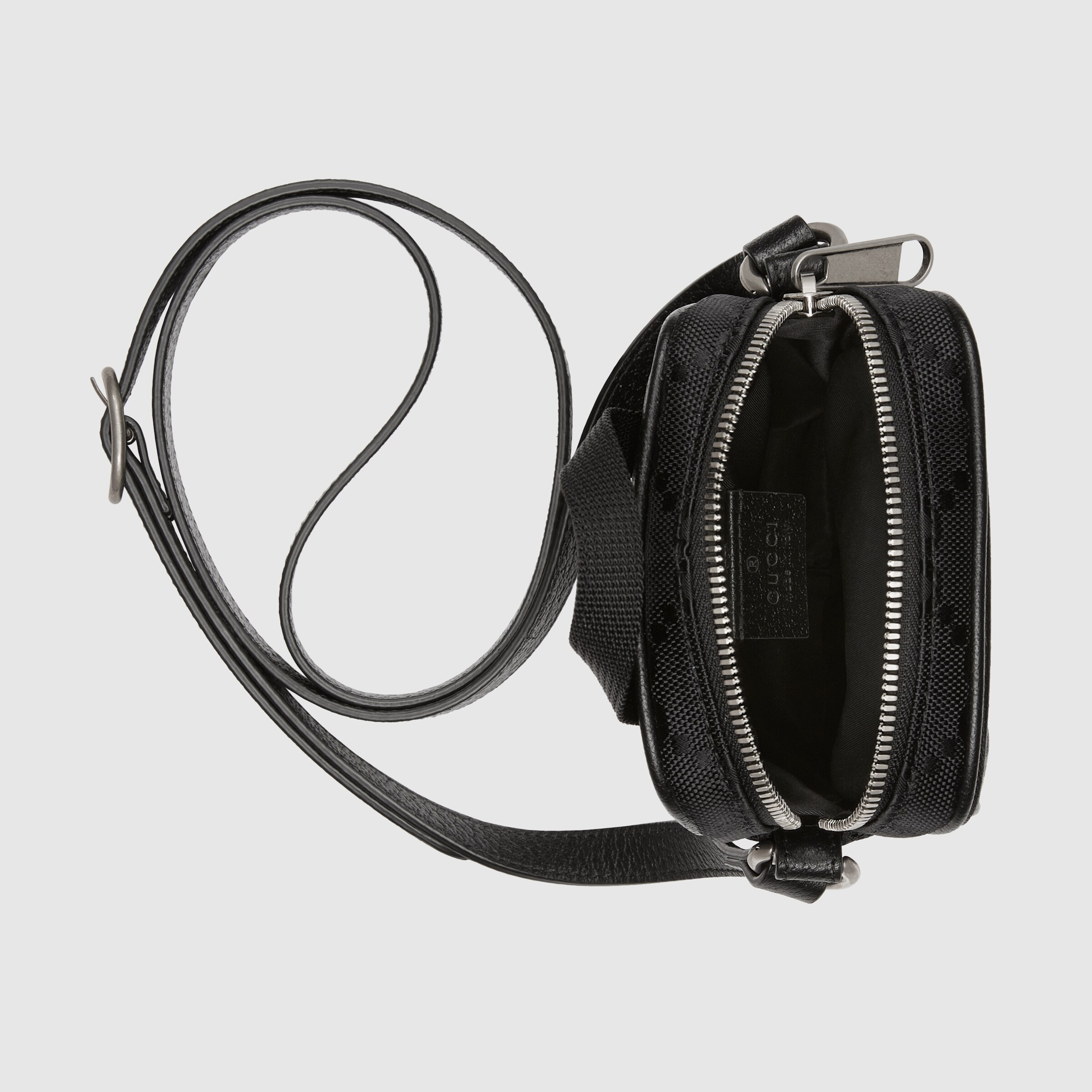 643882_H9HLN_1000_007_050_0000_Light-Gucci-Off-The-Grid-mini-bag.jpg