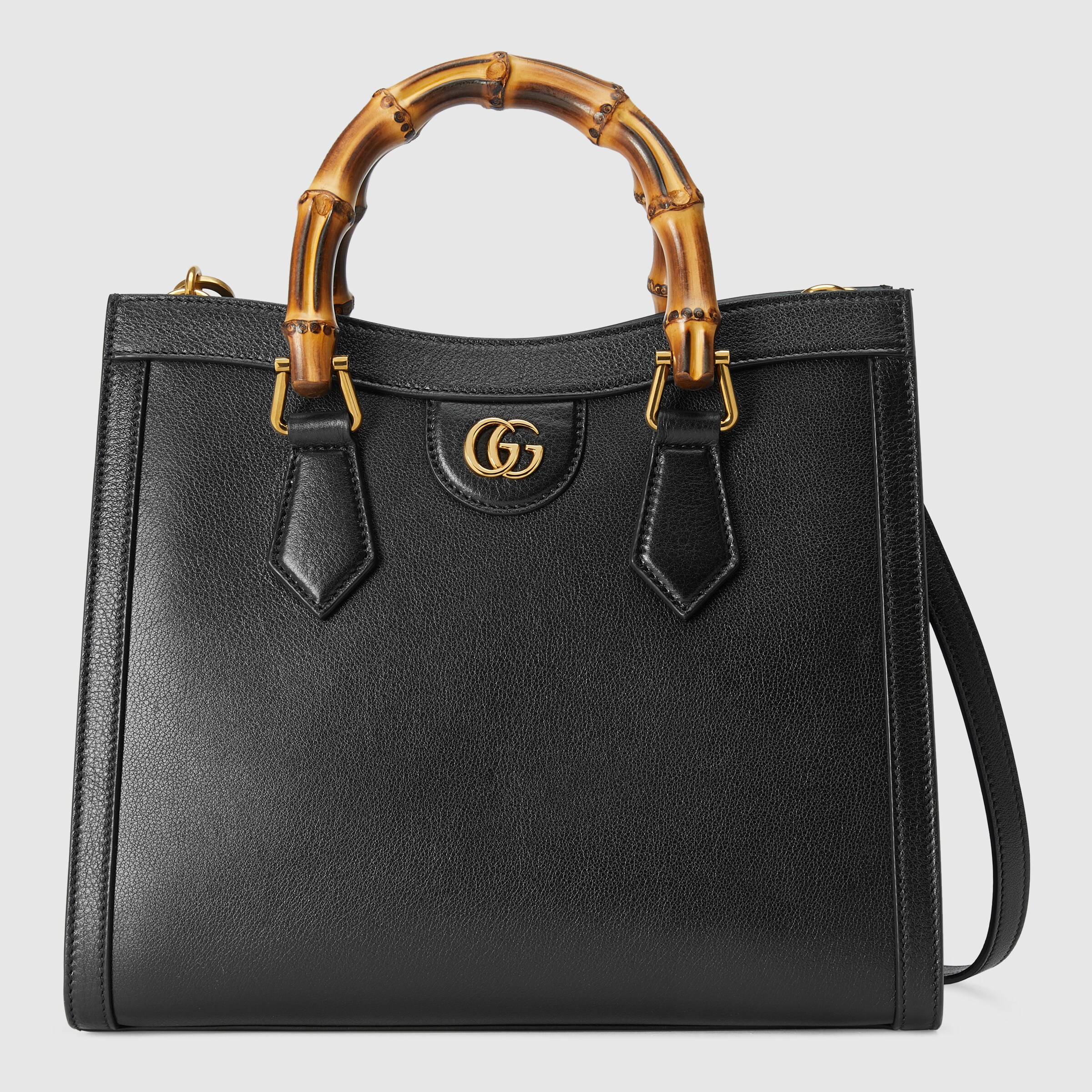 660195_17QDT_1175_012_067_0000_Light-Gucci-Diana-small-tote-bag.jpg