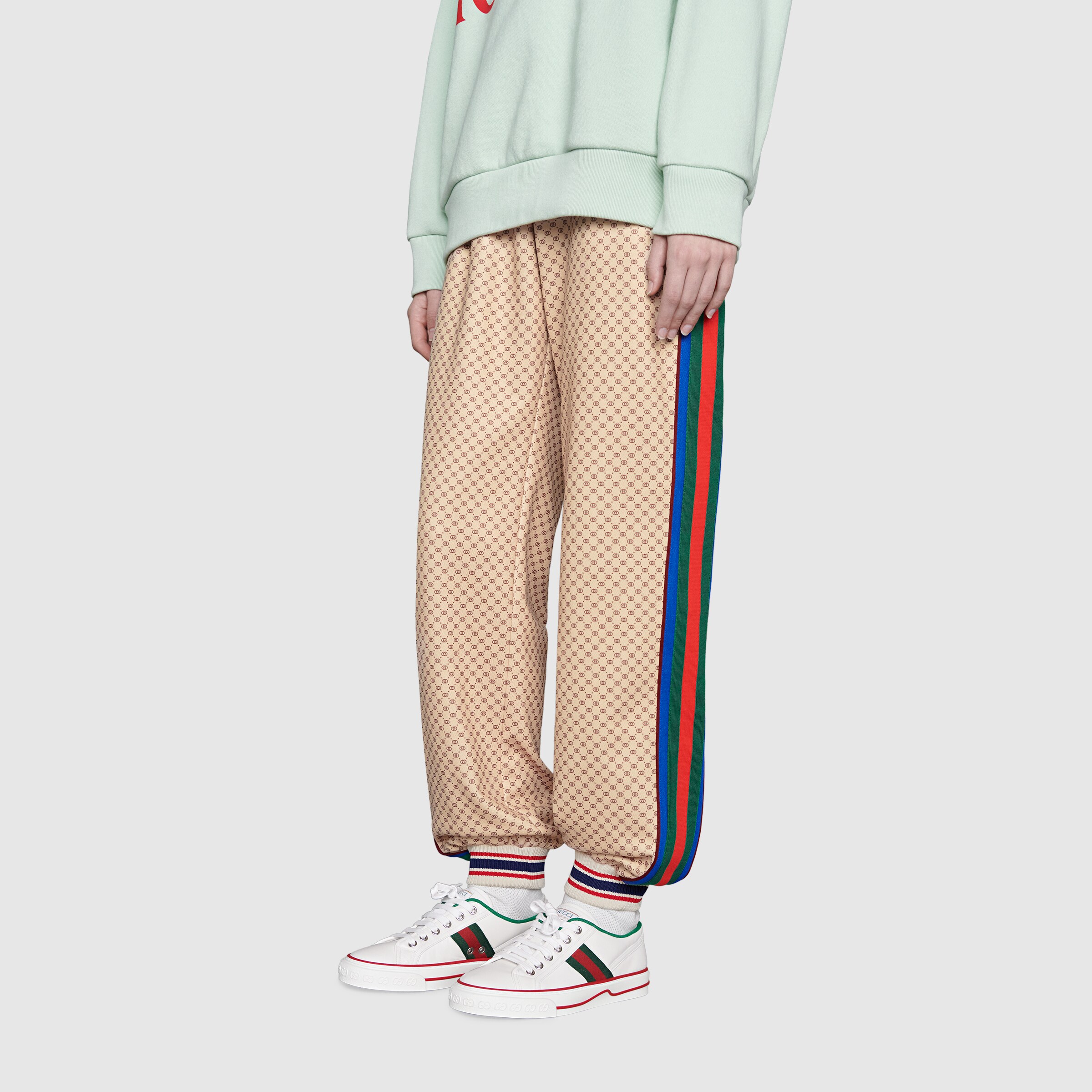645979_17L10_9060_008_100_0000_Light-Womens-Gucci-Tennis-1977-sneaker.jpg