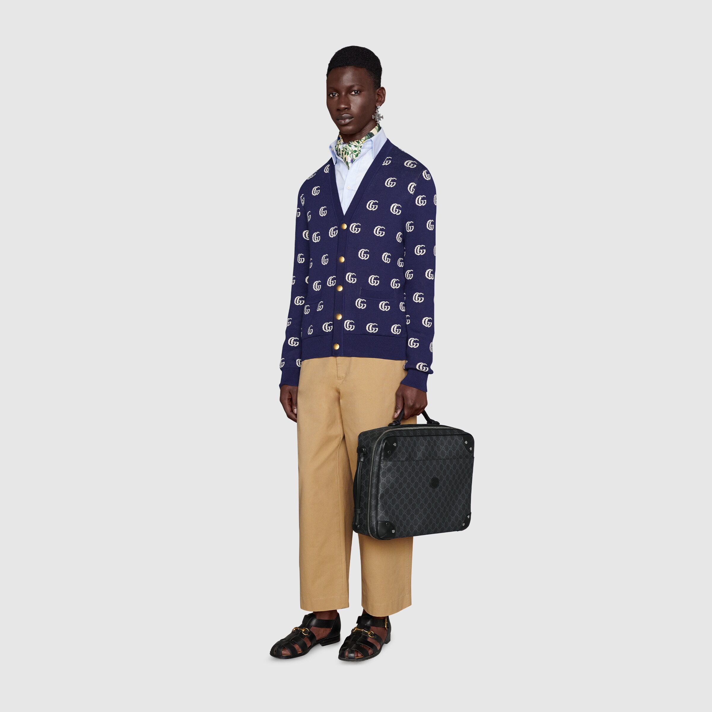 658543_97S4N_1000_005_100_0000_Light-GG-briefcase.jpg