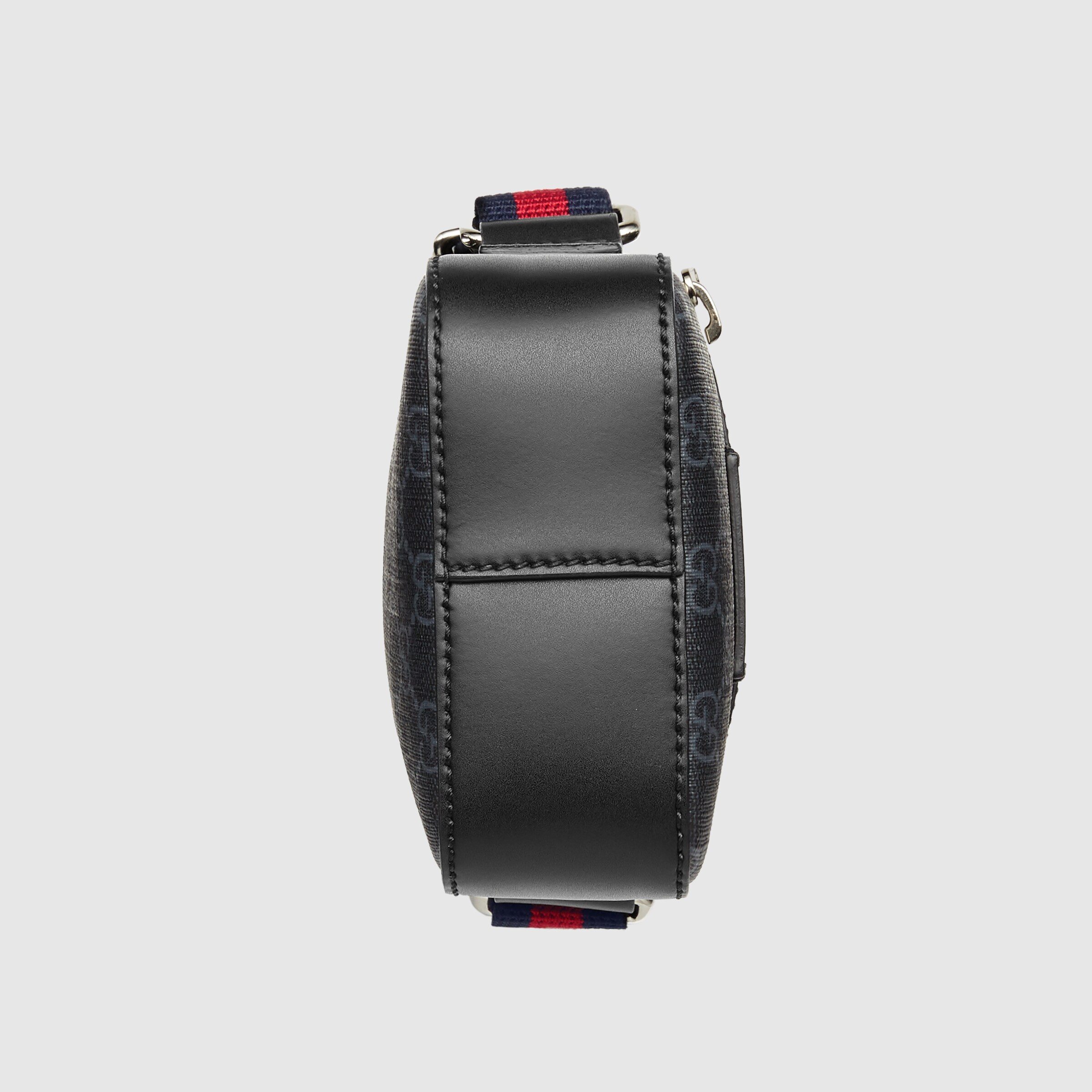 682357_K5RLN_1095_009_055_0000_Light-GG-Black-messenger.jpg