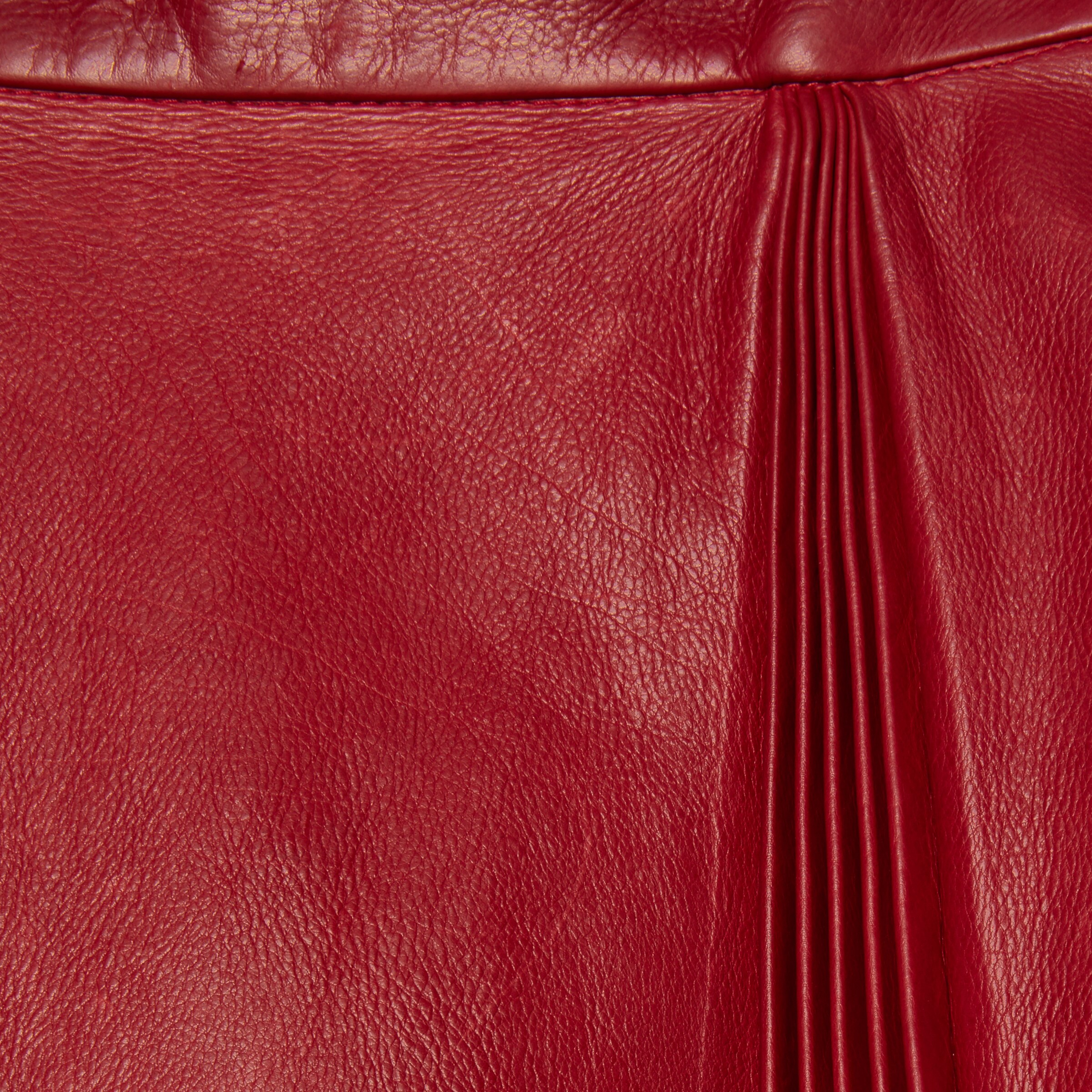 662340_XN336_6400_011_100_0000_Light-2015-Re-Edition-leather-skirt.jpg