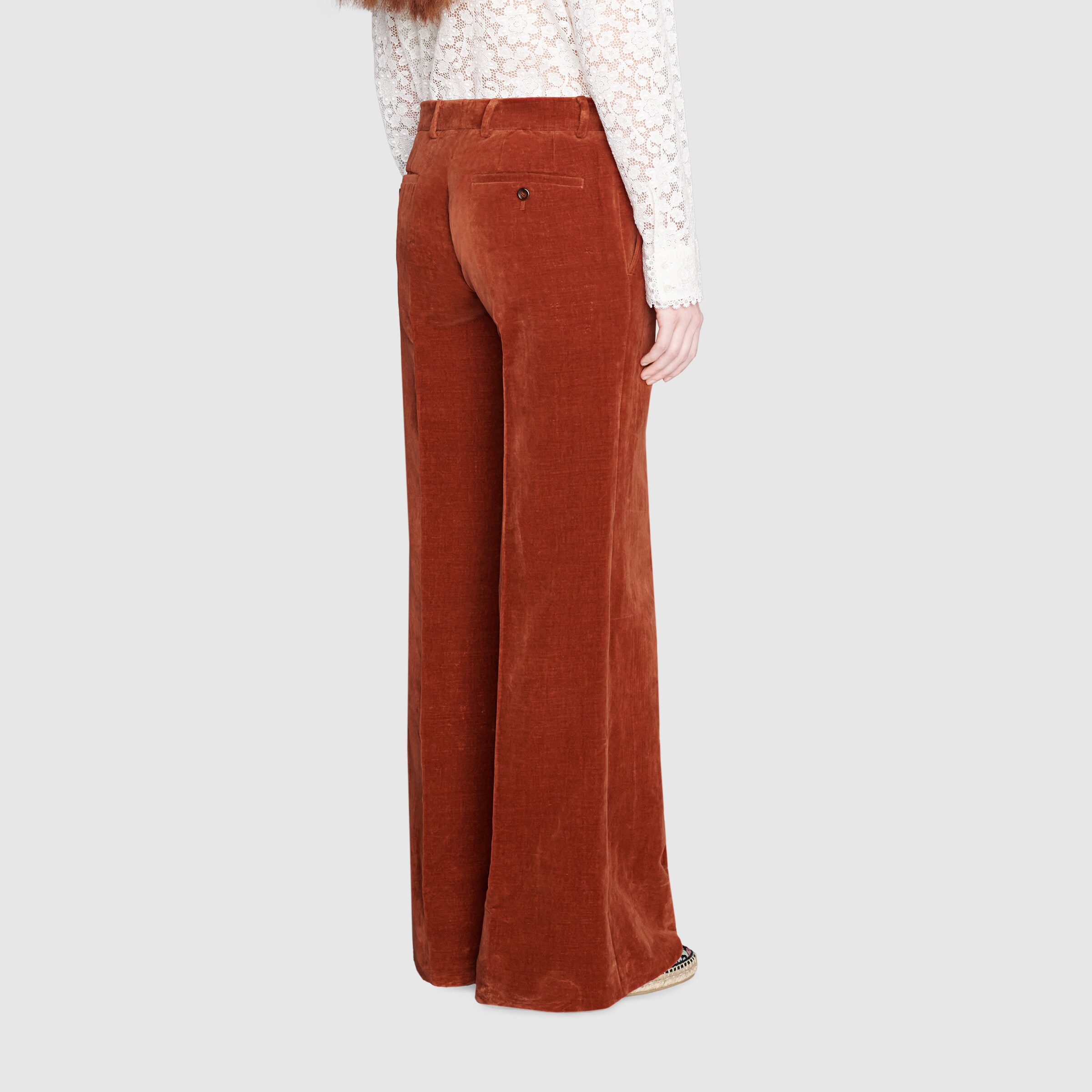 659654_Z328H_6038_005_100_0000_Light-Velvet-flared-trousers.jpg