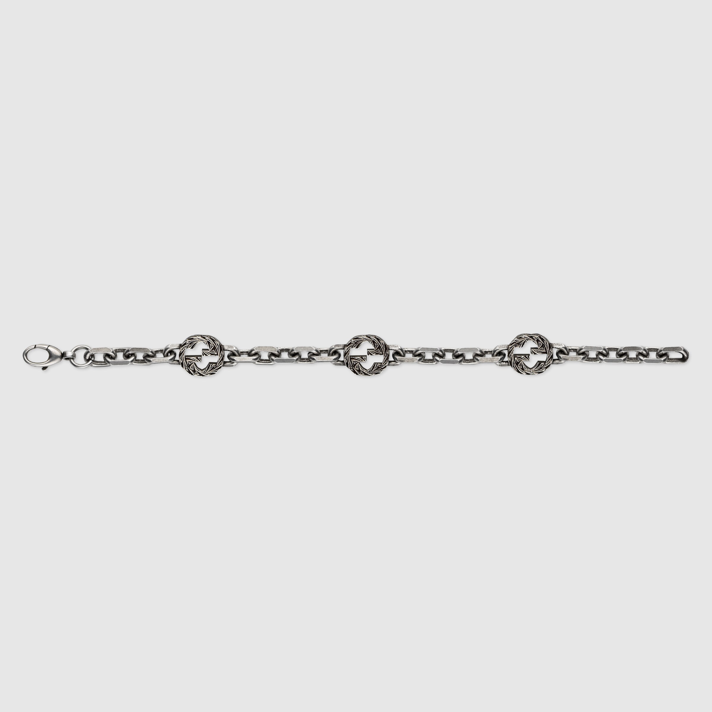 656787_J8410_8183_003_100_0000_Light-Bracelet-with-enamelled-Interlocking-G.jpg